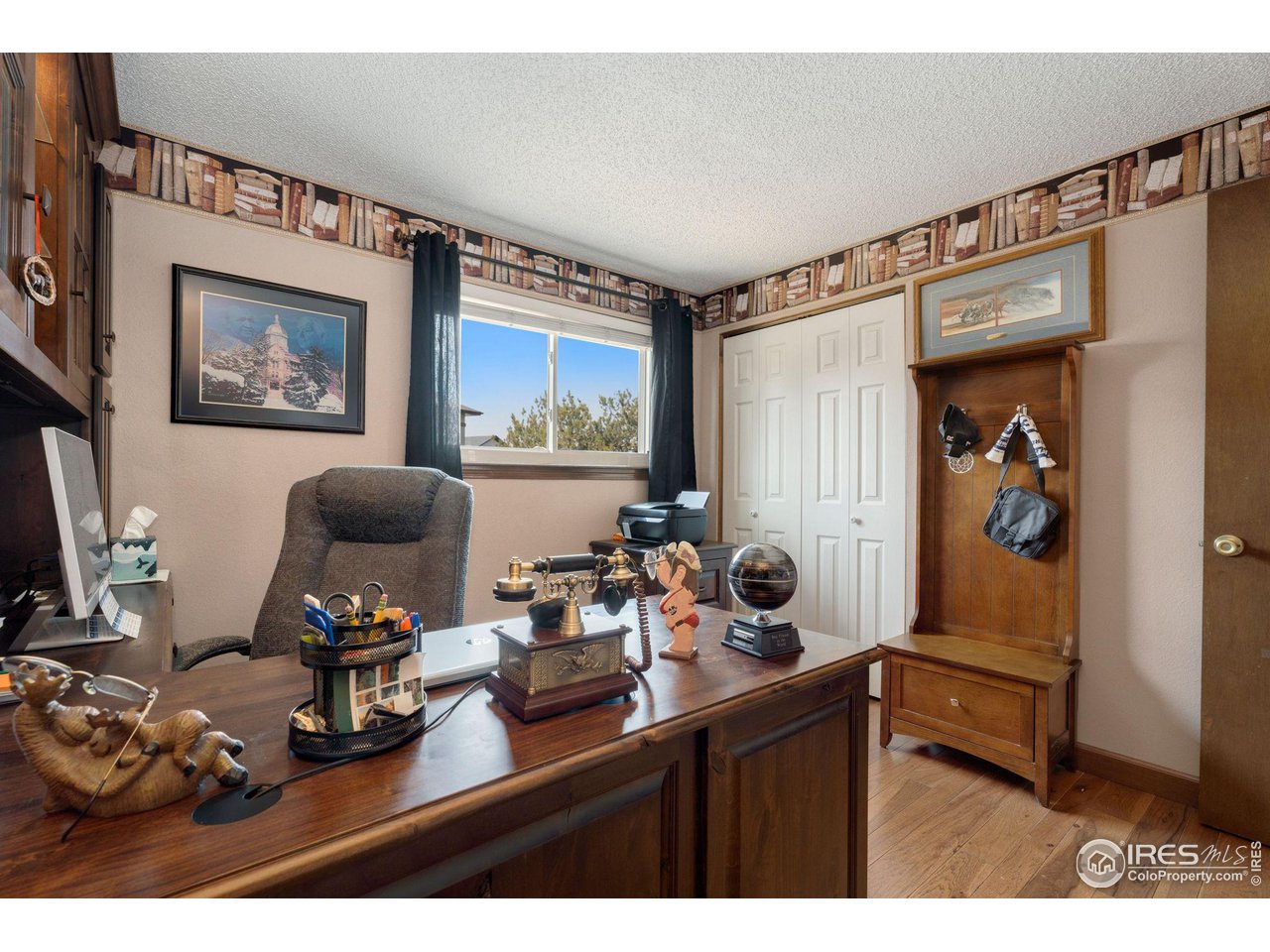 421 Mahonia Pl