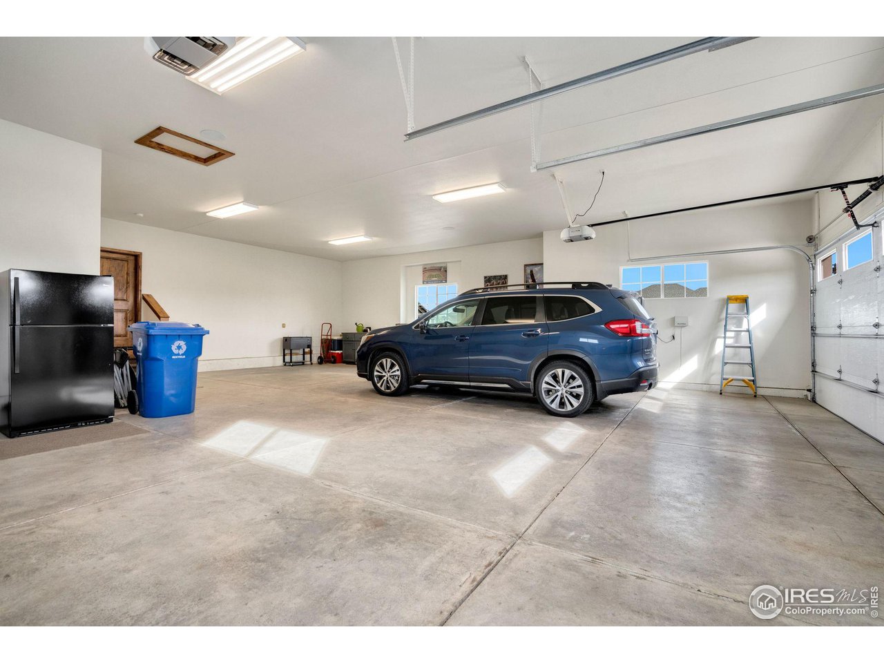 3562 Angora Dr