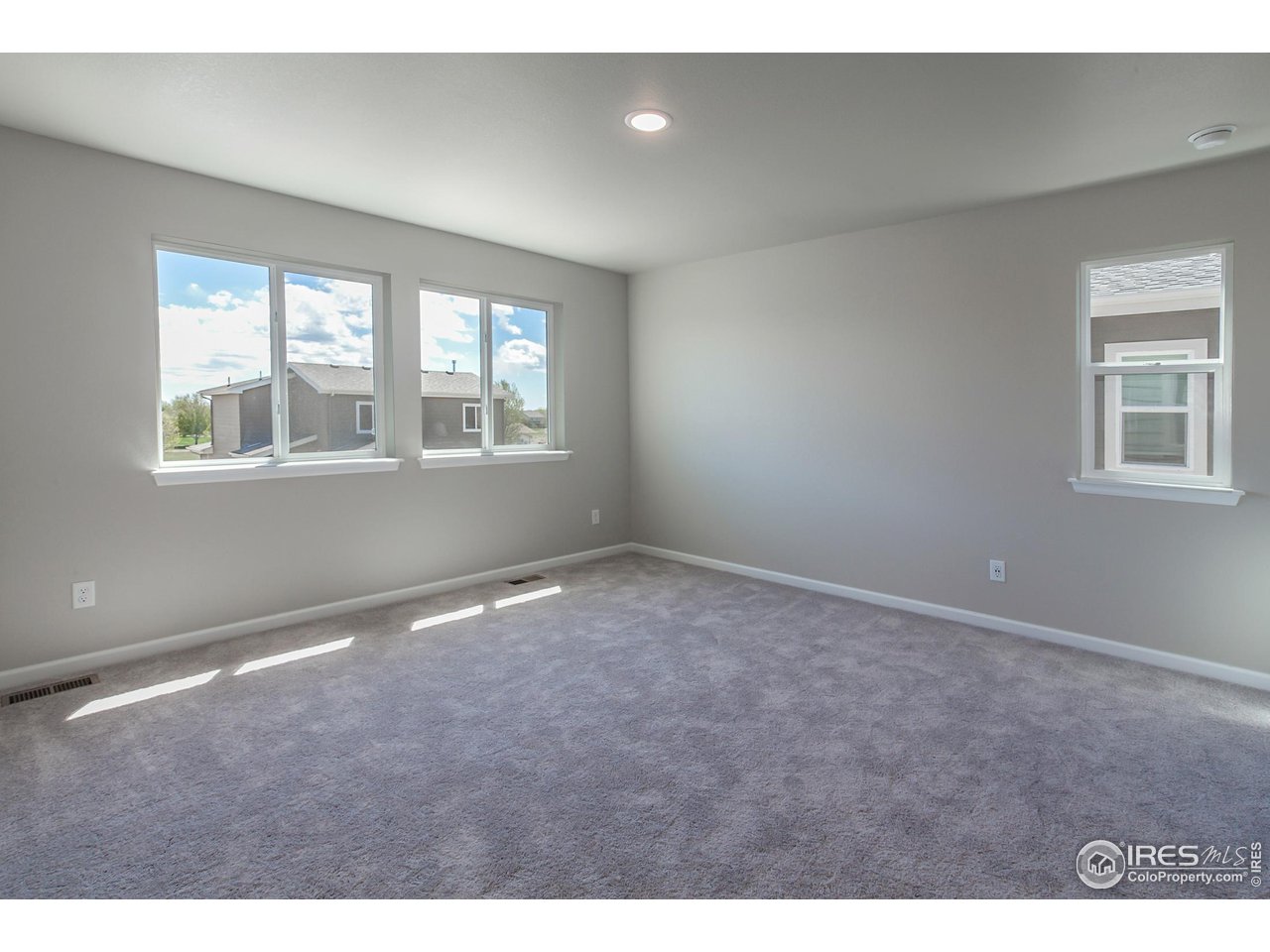 1232 104th Ave Ct