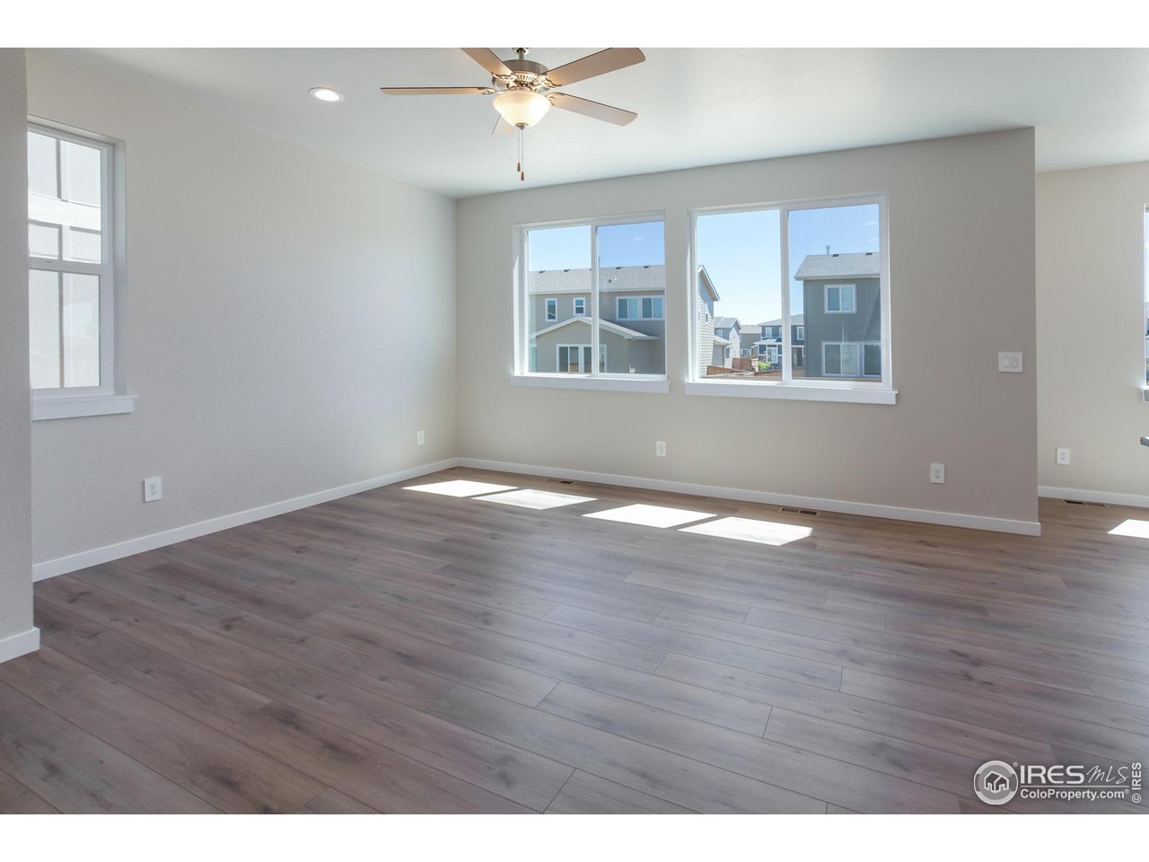 1222 105th Ave Ct