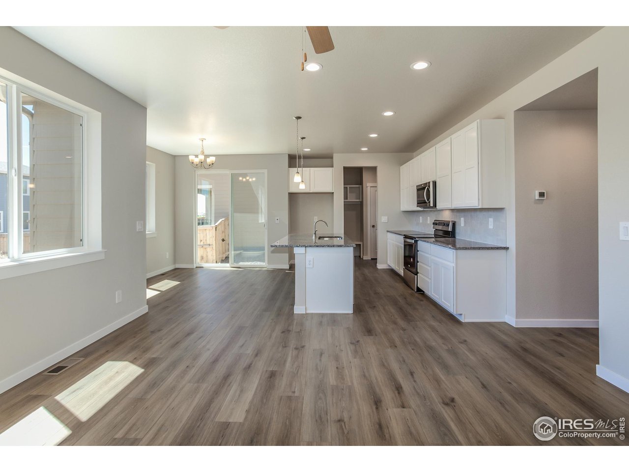 1222 105th Ave Ct