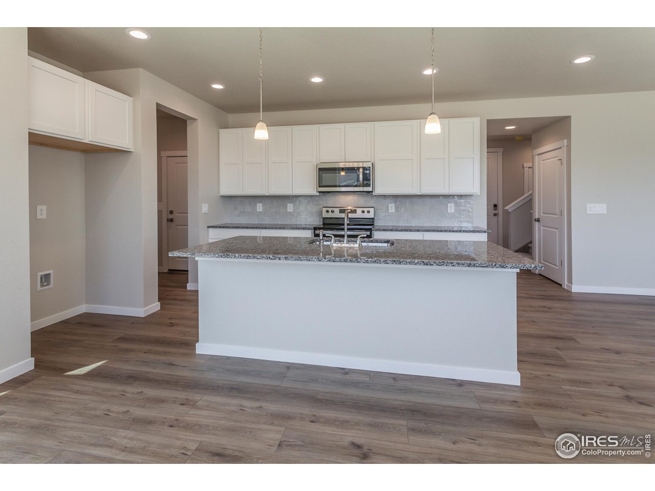 1222 105th Ave Ct