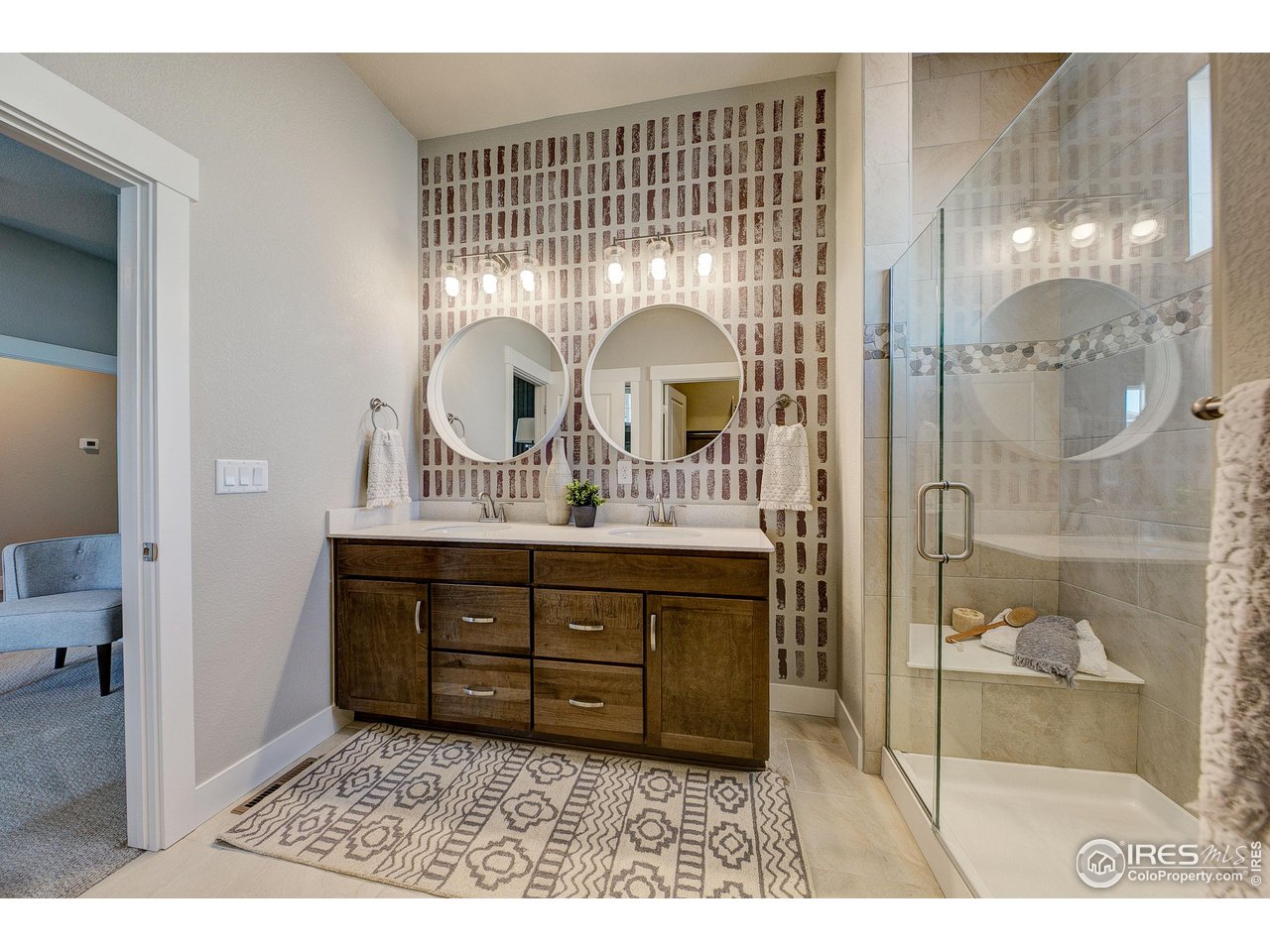 4167 Trapper Lake Dr