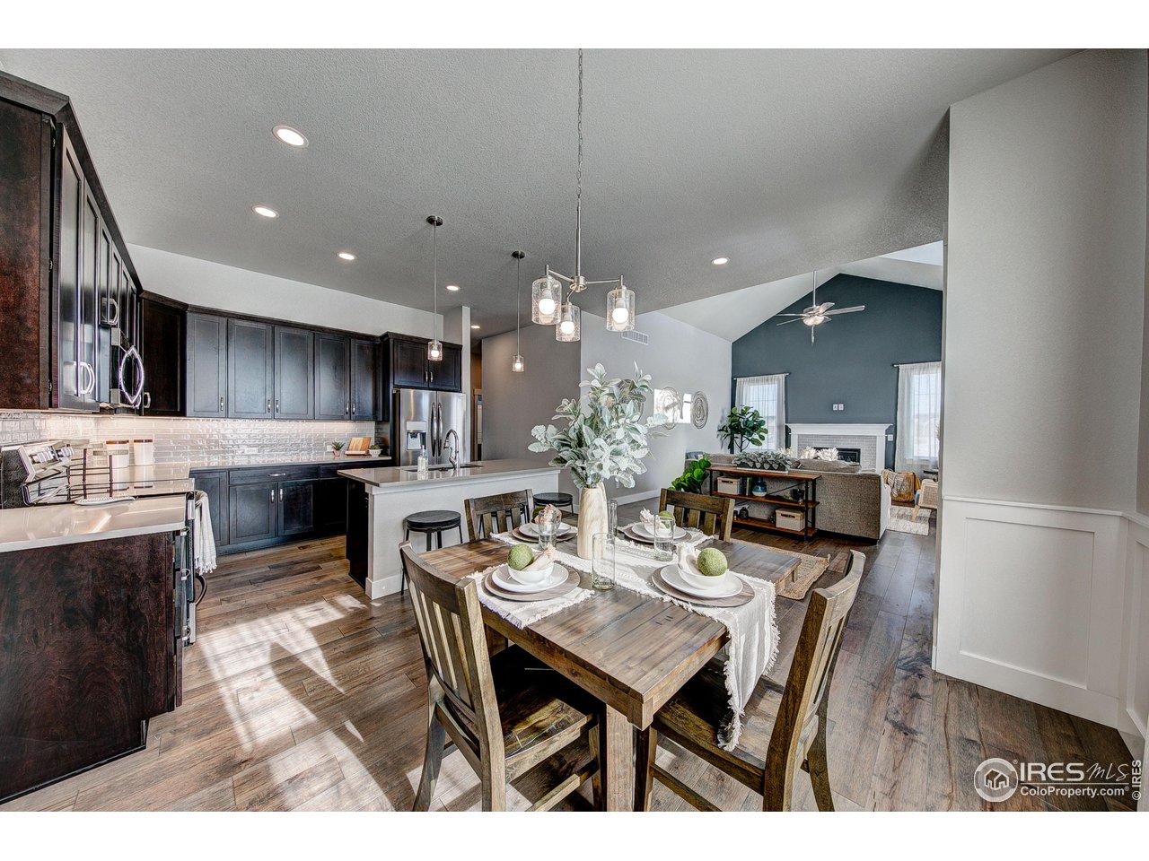 4167 Trapper Lake Dr