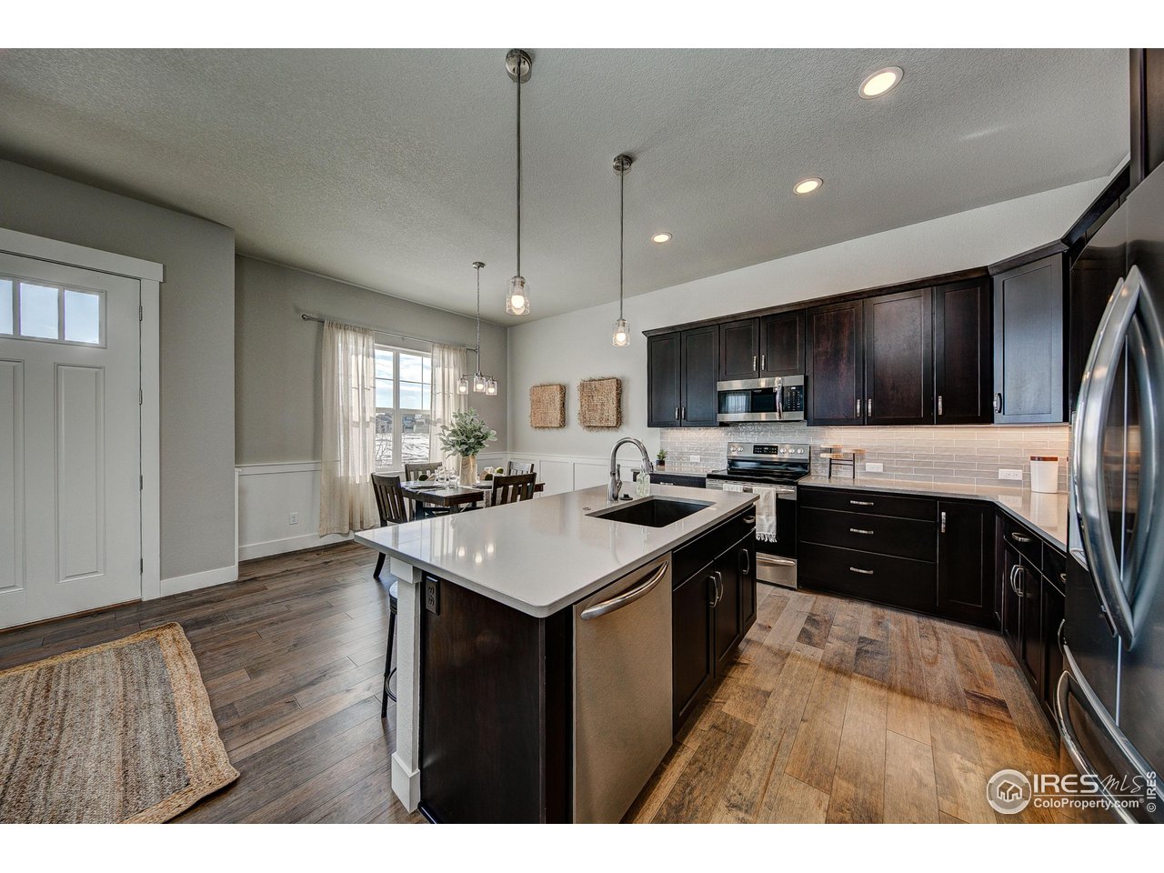 4167 Trapper Lake Dr