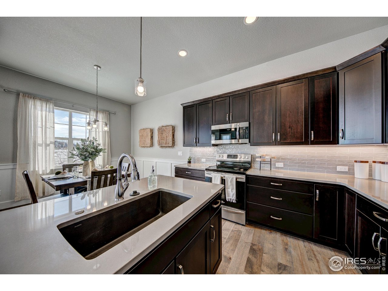 4167 Trapper Lake Dr