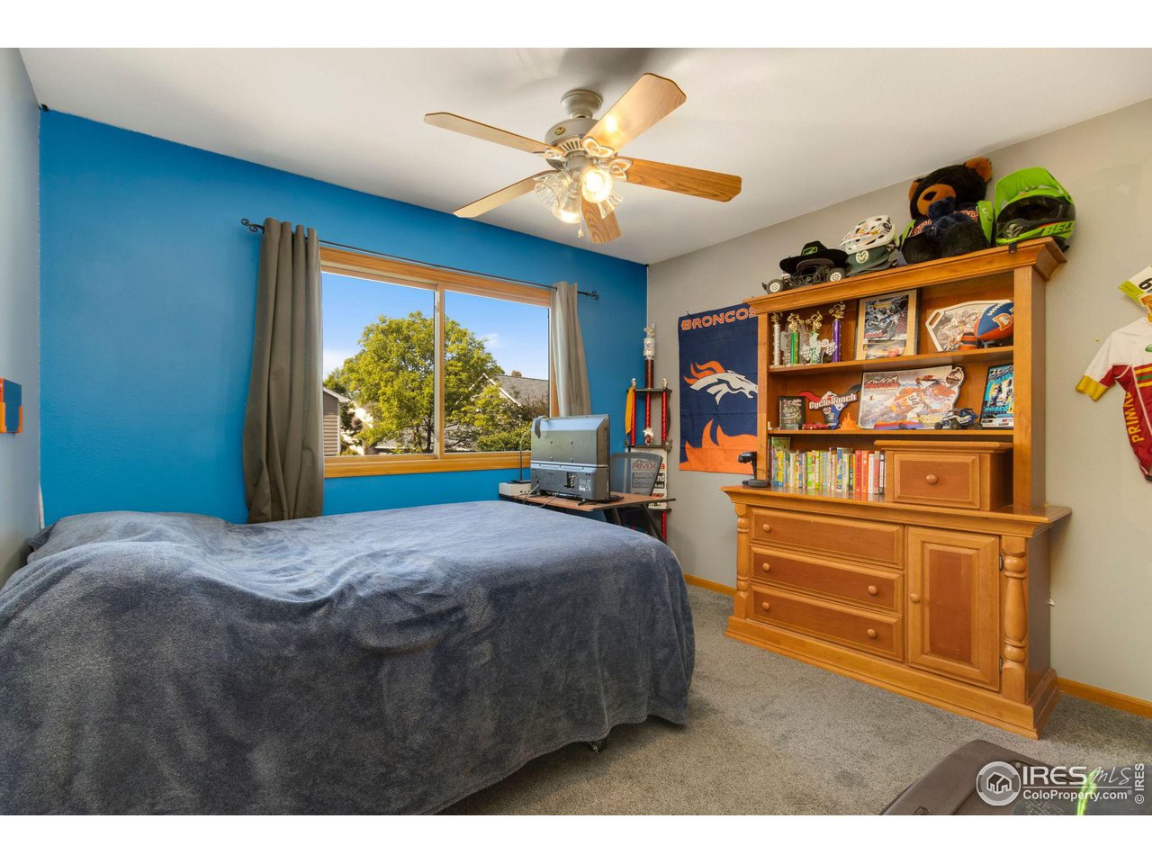 2237 Silver Oaks Dr