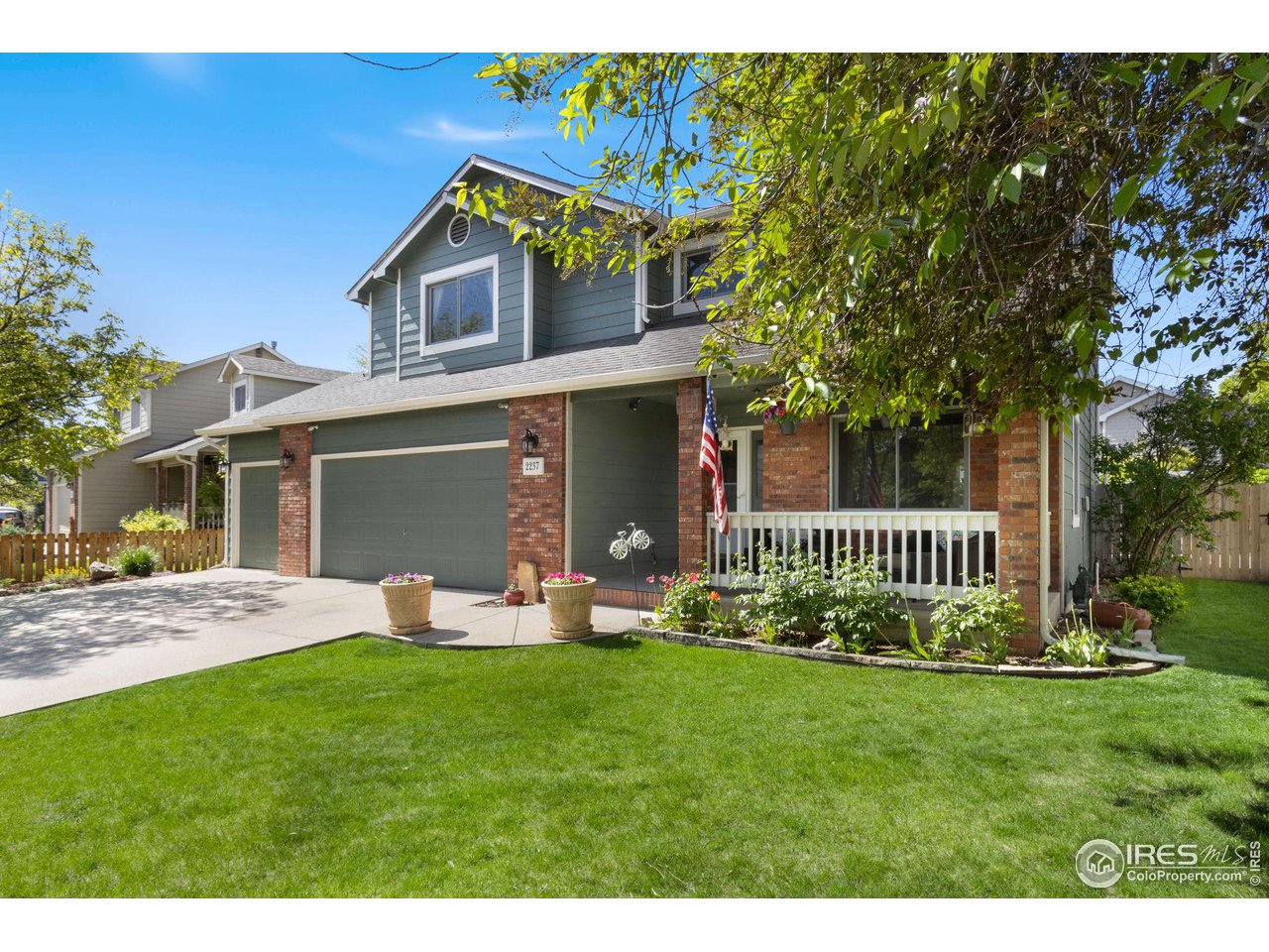 2237 Silver Oaks Dr