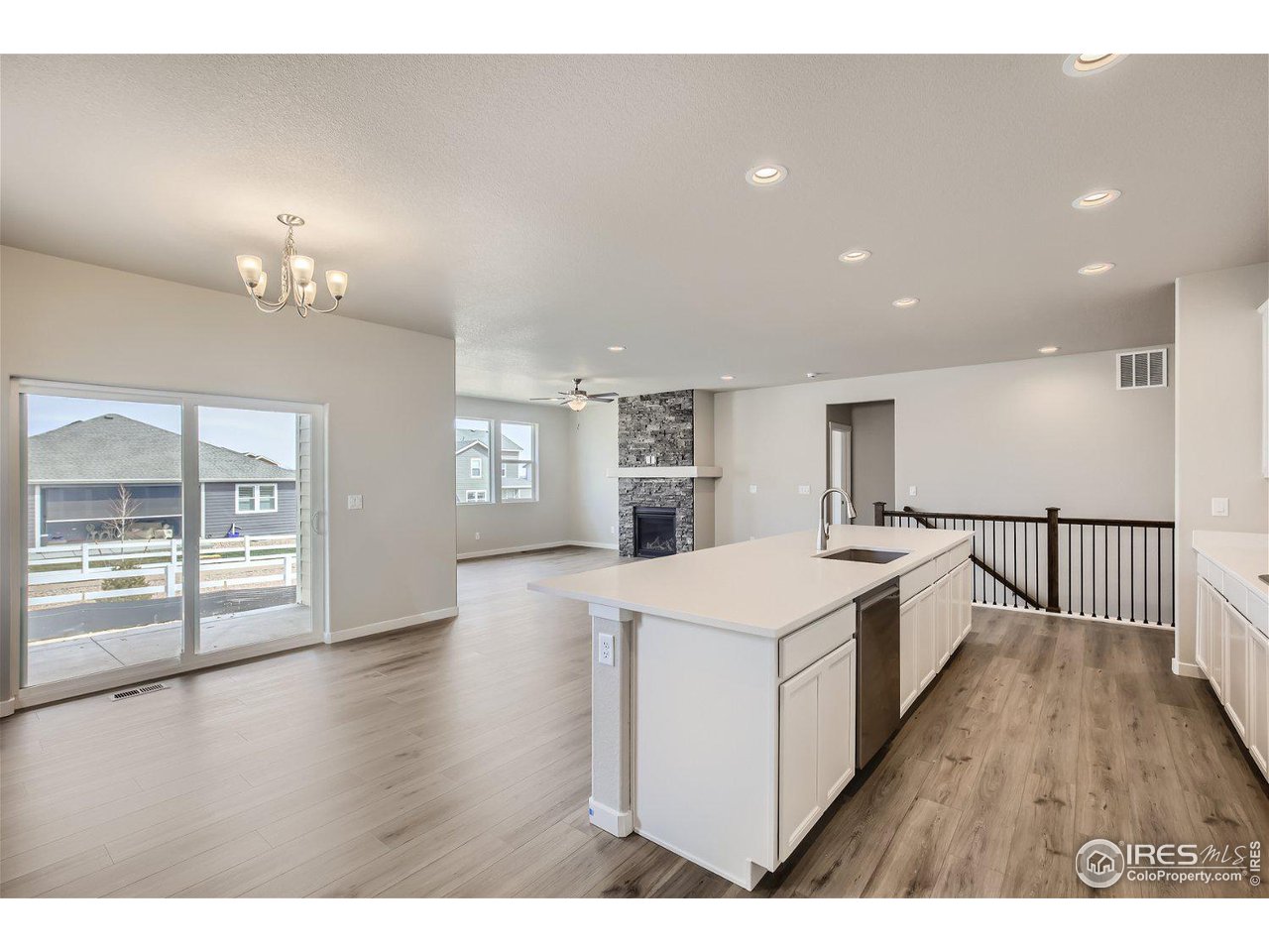 4451 Big Horn Pkwy