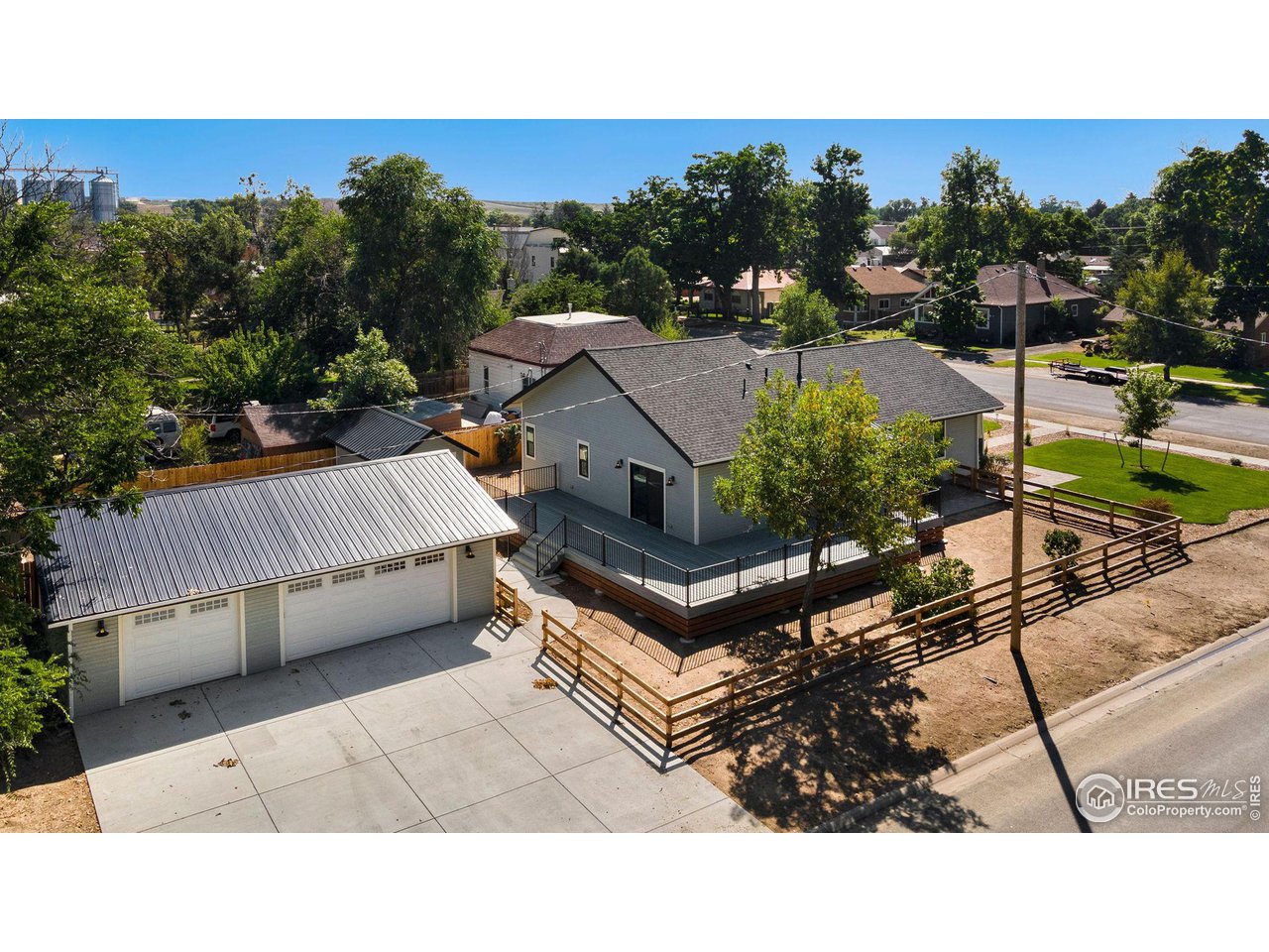 414 Marion St