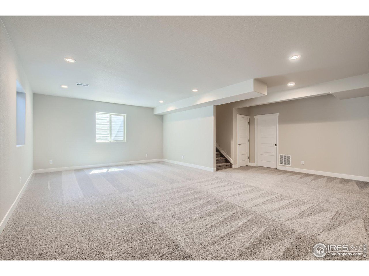 4337 Scenic Ln