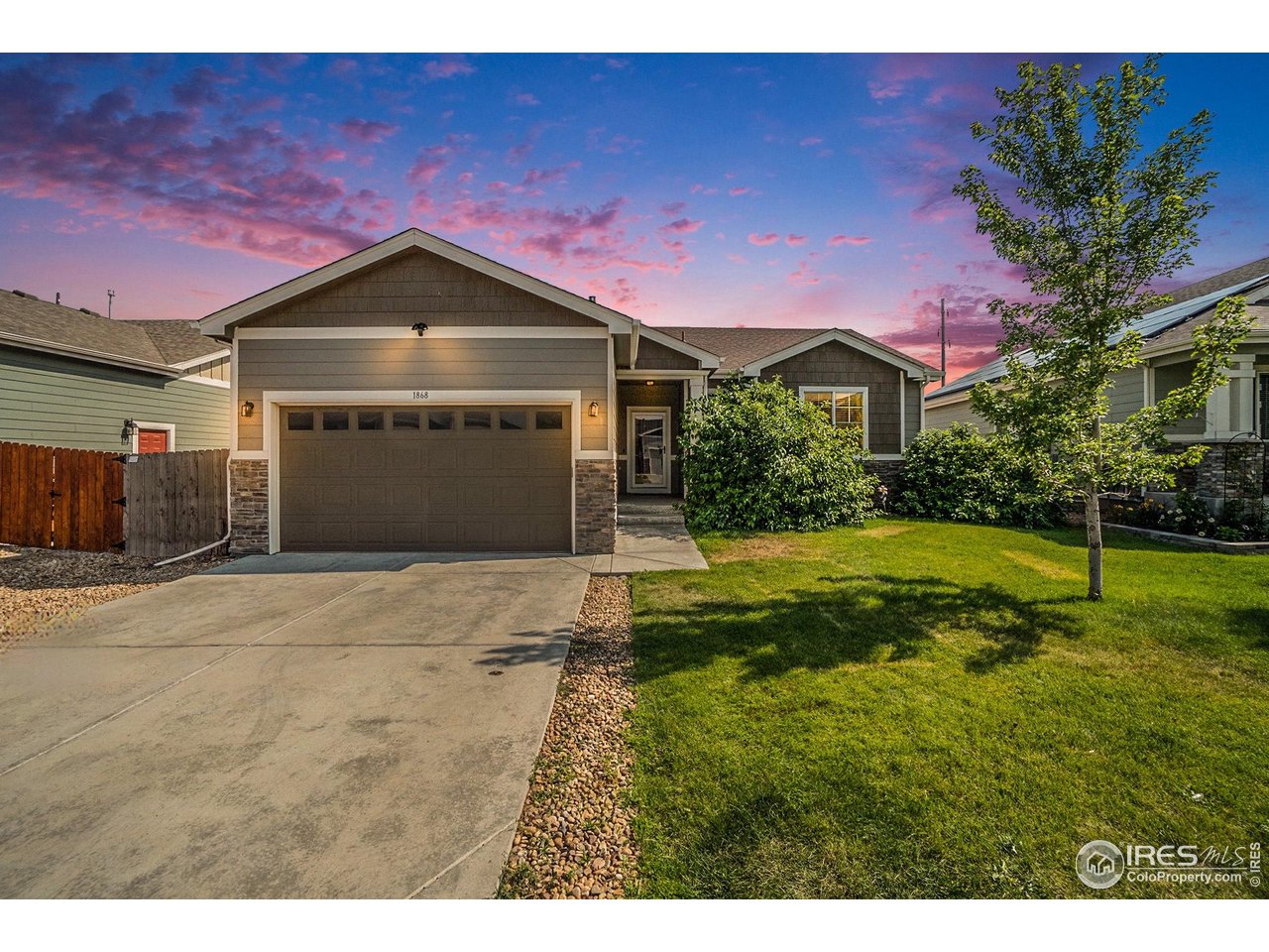 1868 Wagon Train Dr