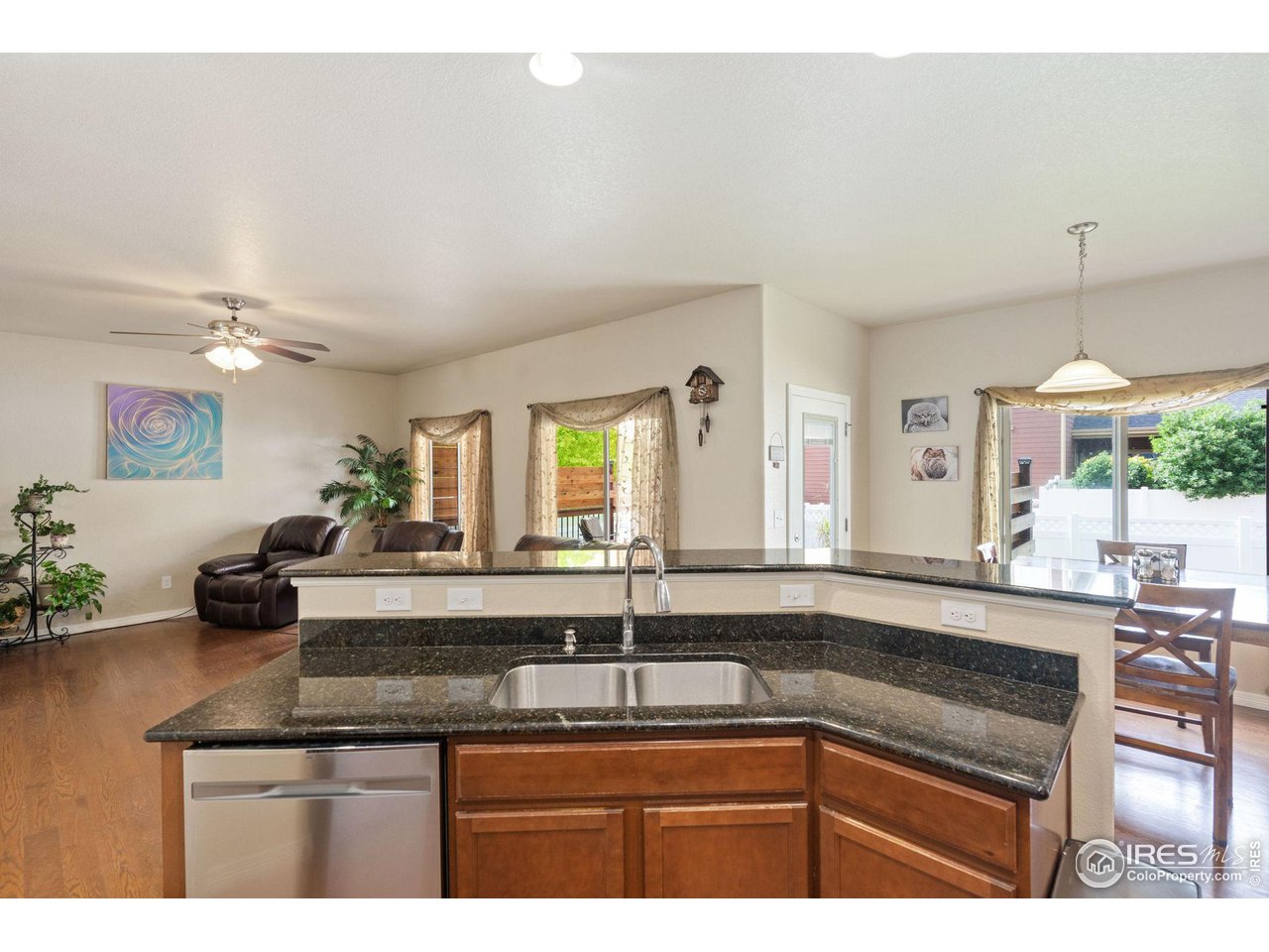 1311 Mount Meeker Ave