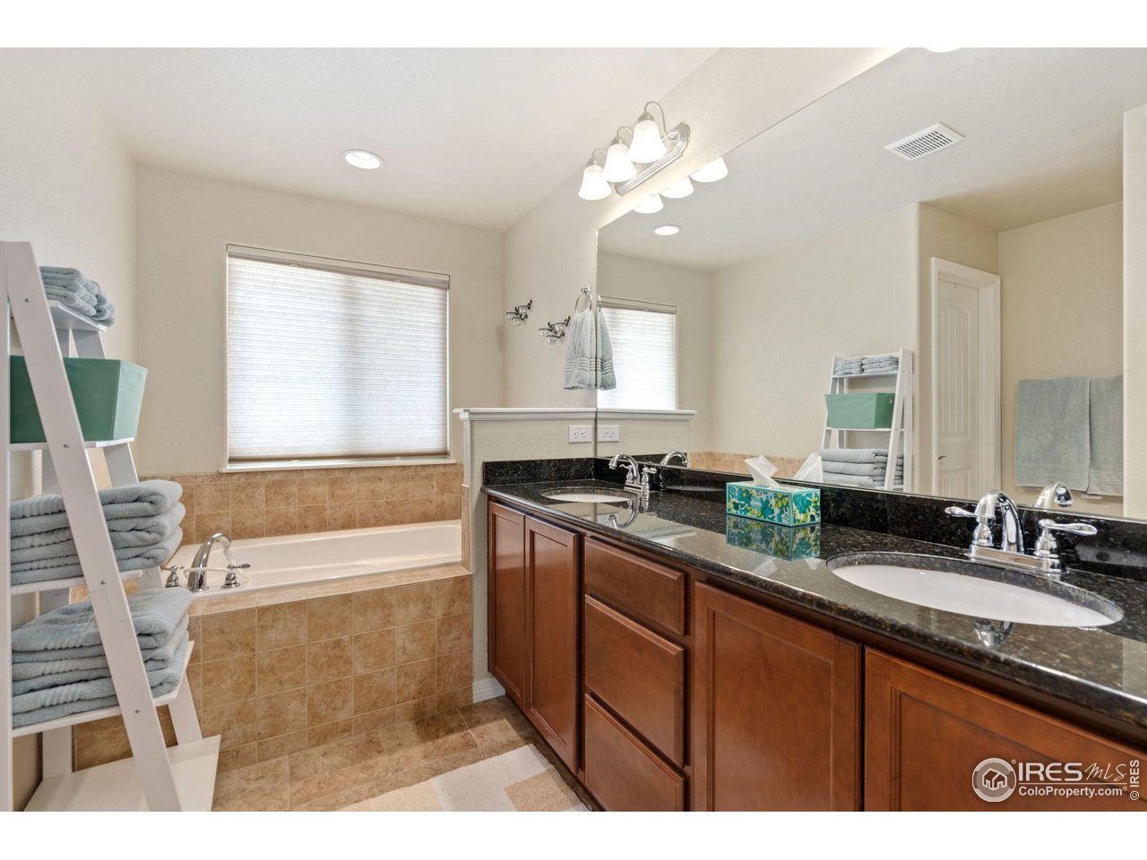 1311 Mount Meeker Ave