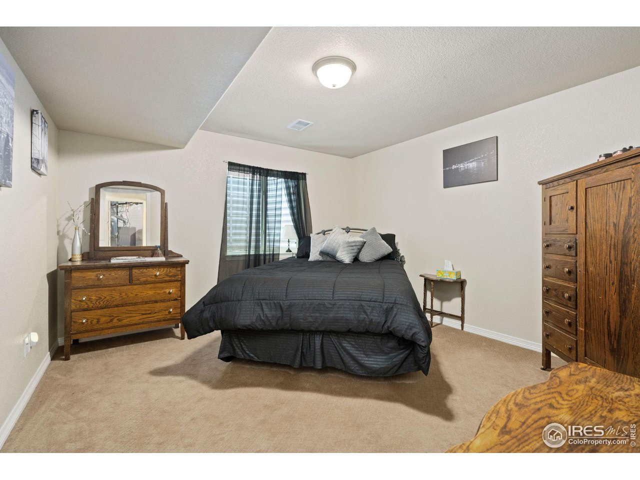 1311 Mount Meeker Ave