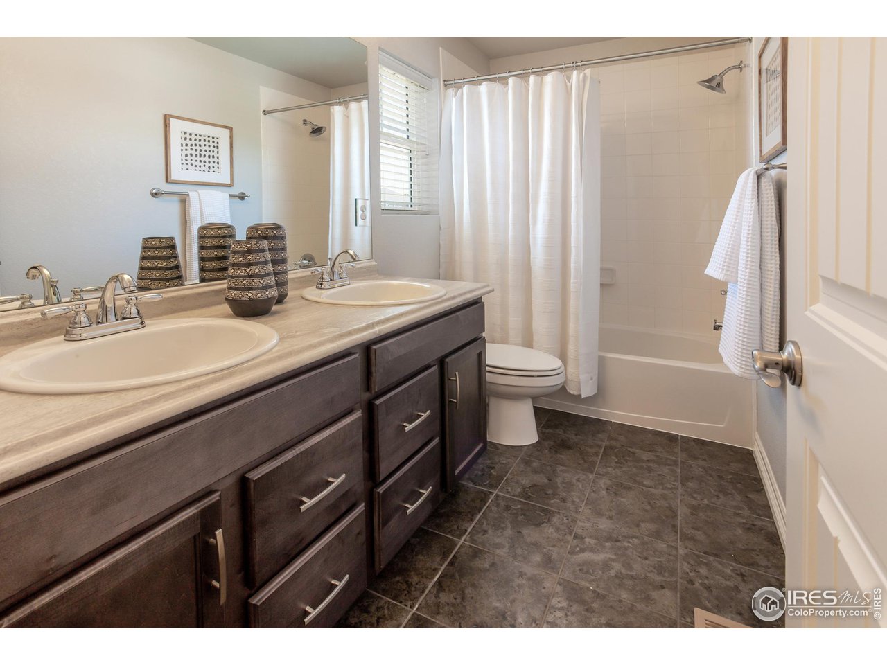 2330 Adobe Dr