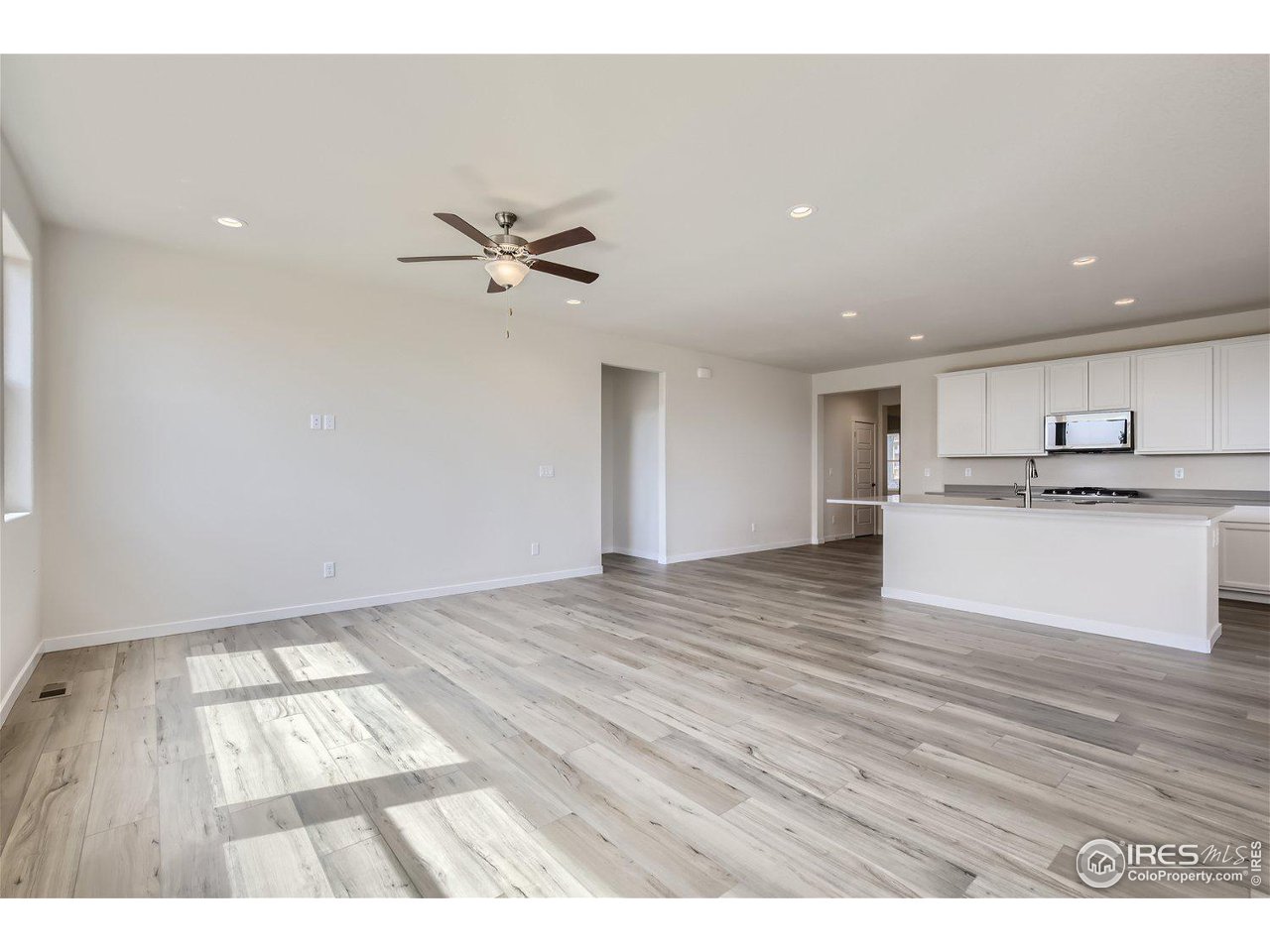 2543 Grizzly Pl
