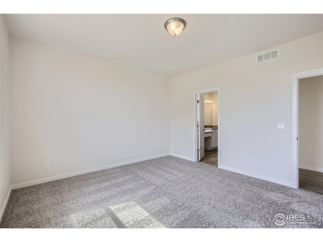 2543 Grizzly Pl
