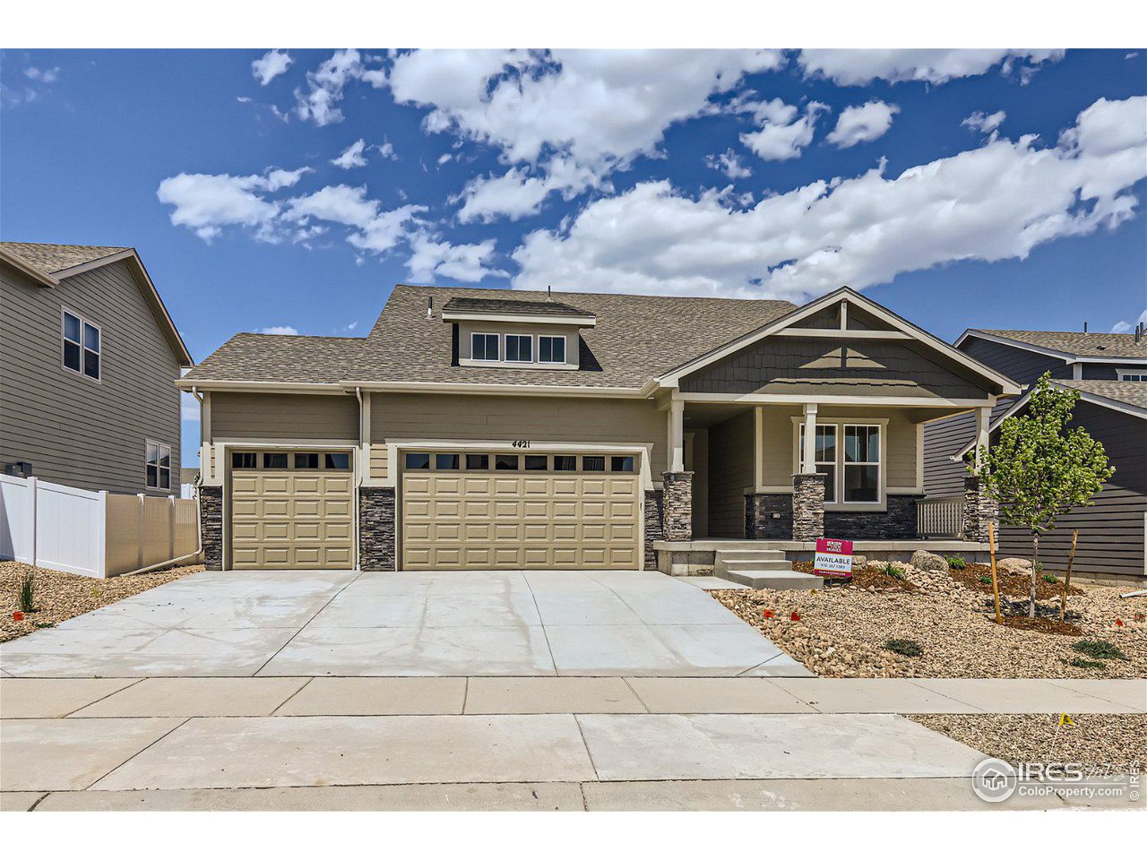4421 Scenic Ln