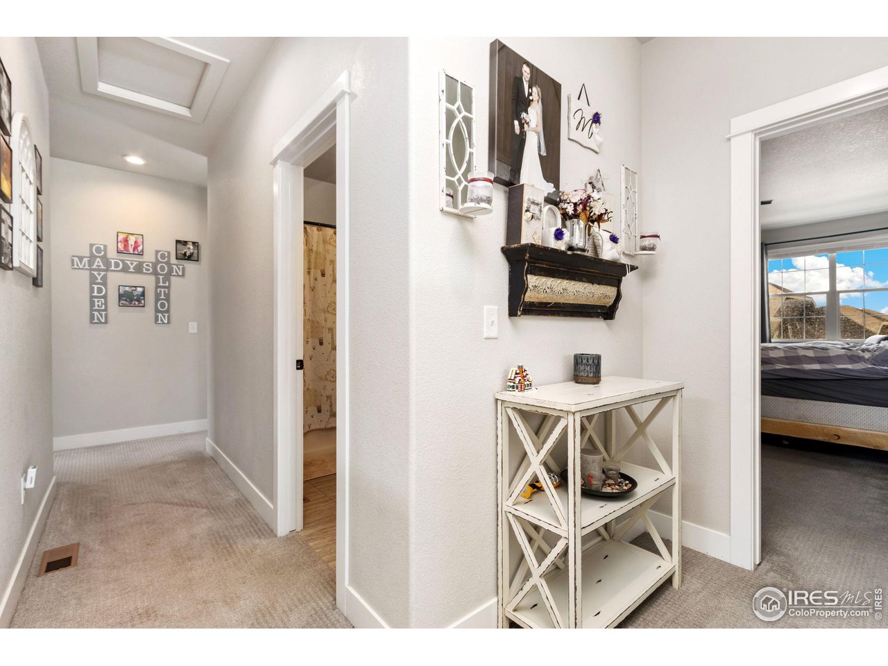 572 Ellingwood Pointe Dr