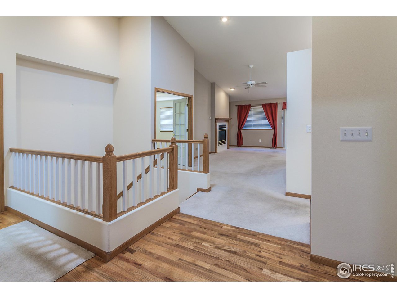 1953 S View Dr