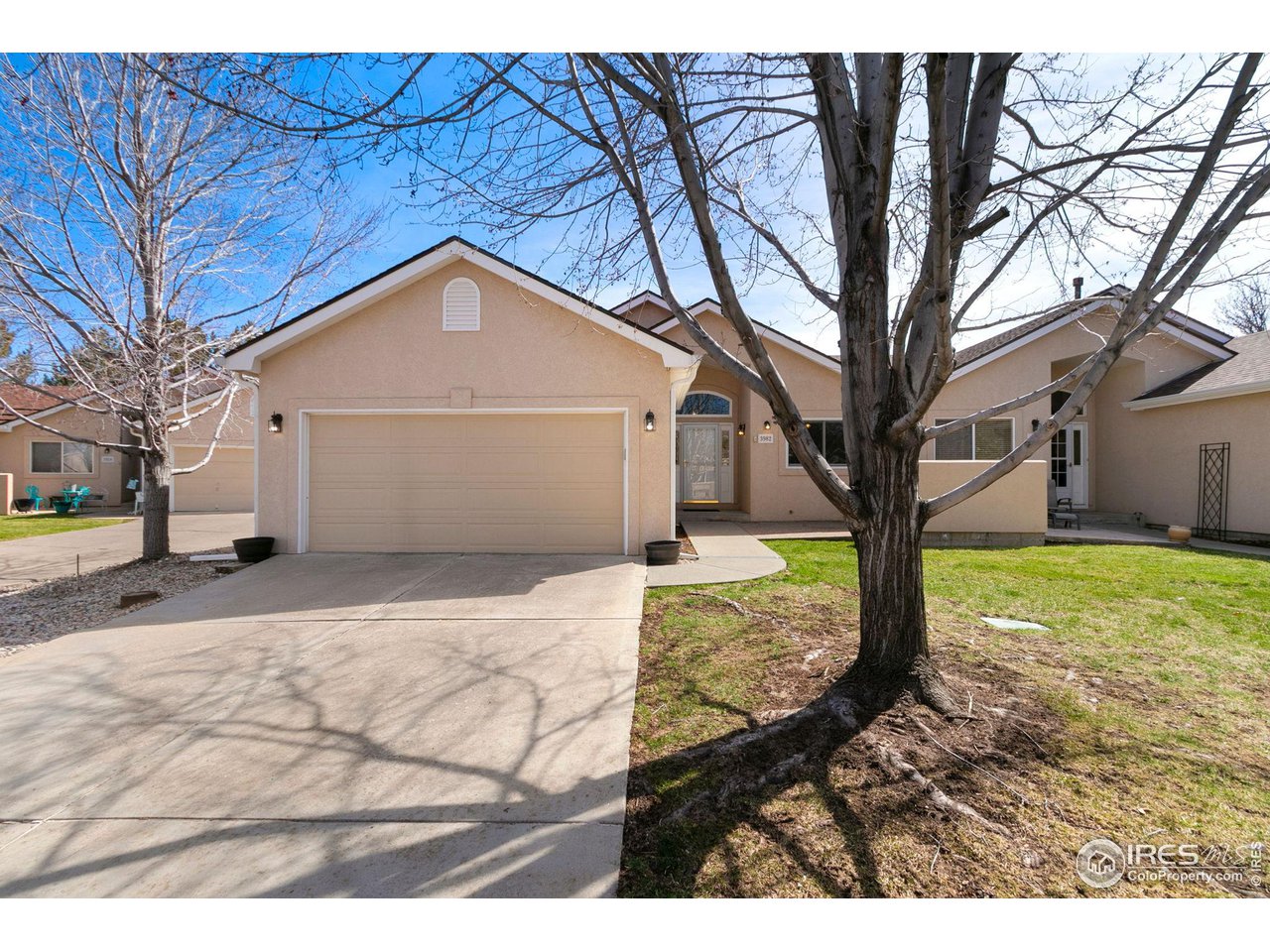 3982 Blackstone Ct