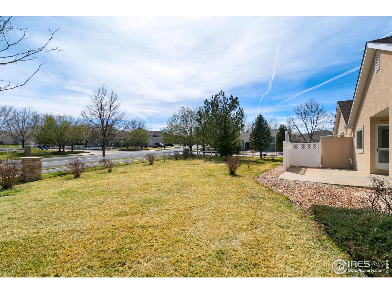 3982 Blackstone Ct