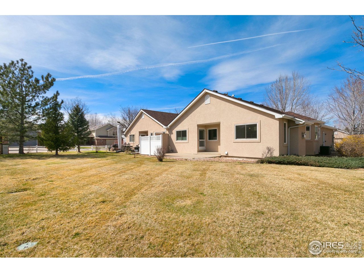 3982 Blackstone Ct