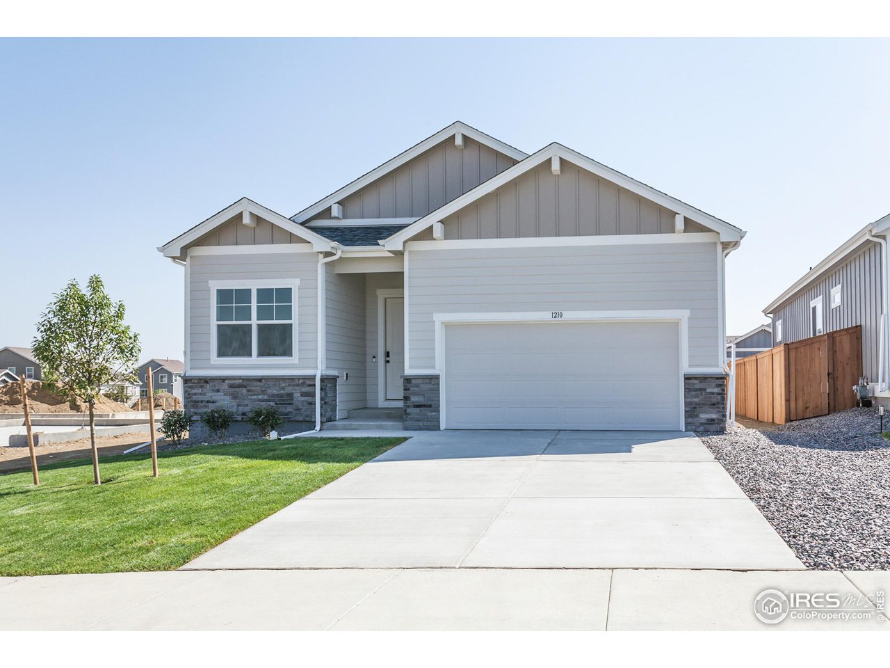 1210 105th Ave Ct