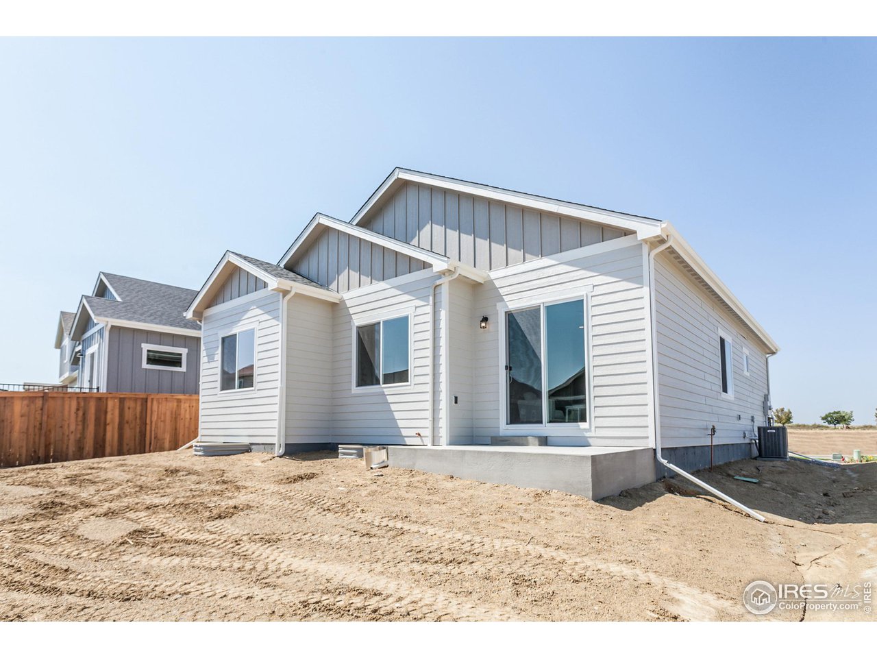 1210 105th Ave Ct