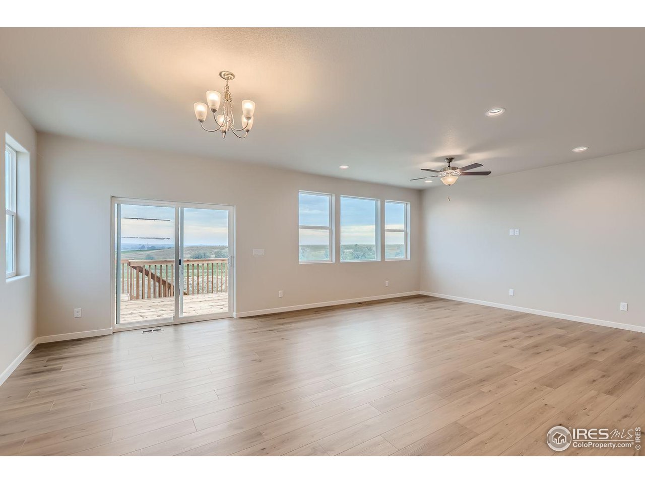 2627 Grizzly Pl