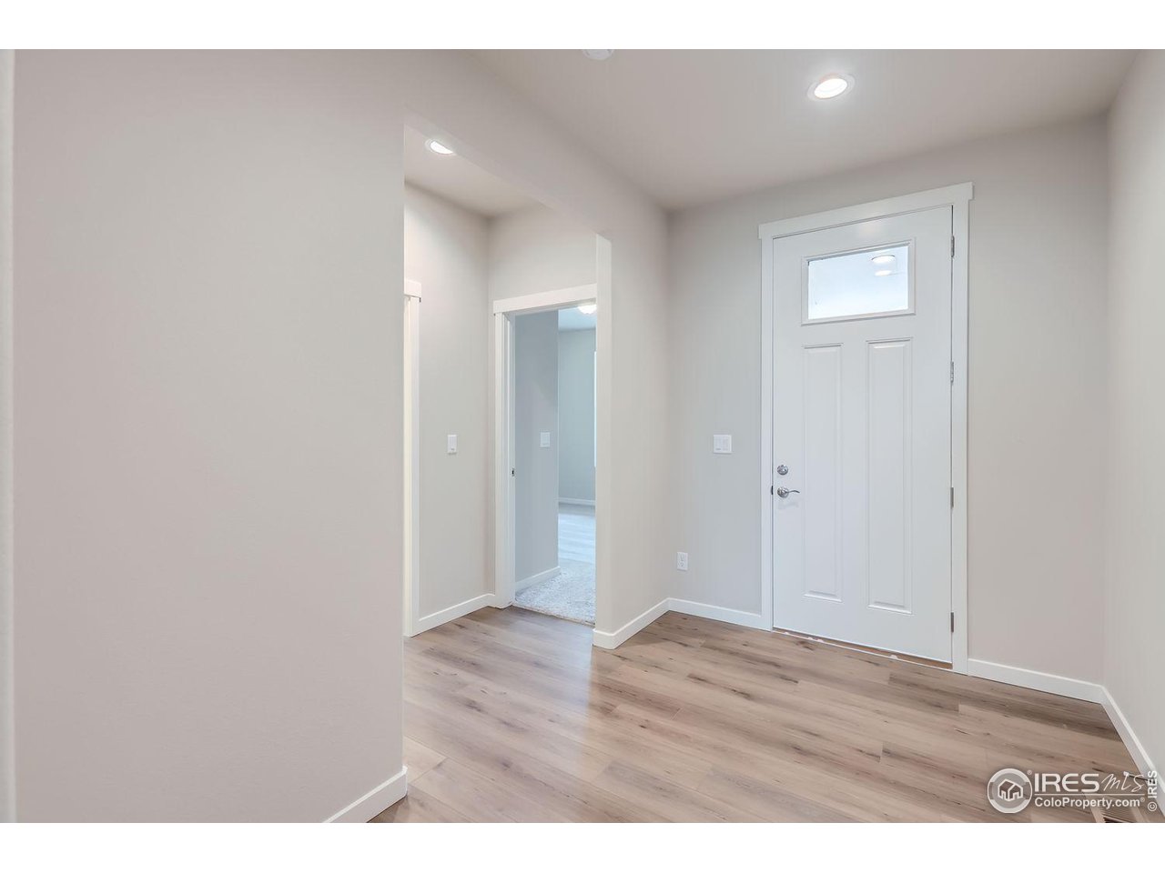 2627 Grizzly Pl