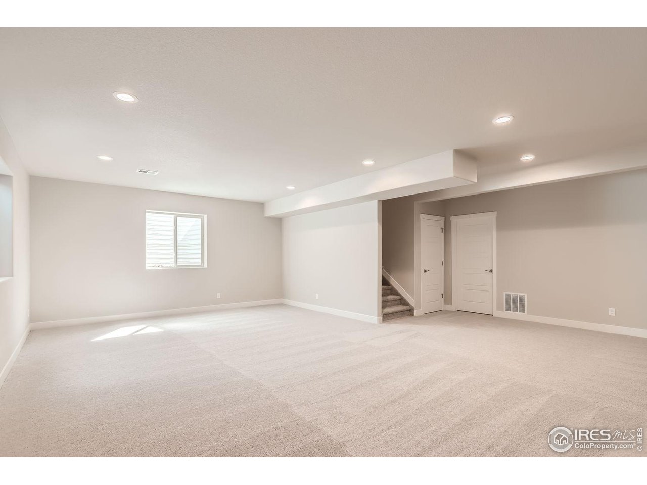 4407 Scenic Ln