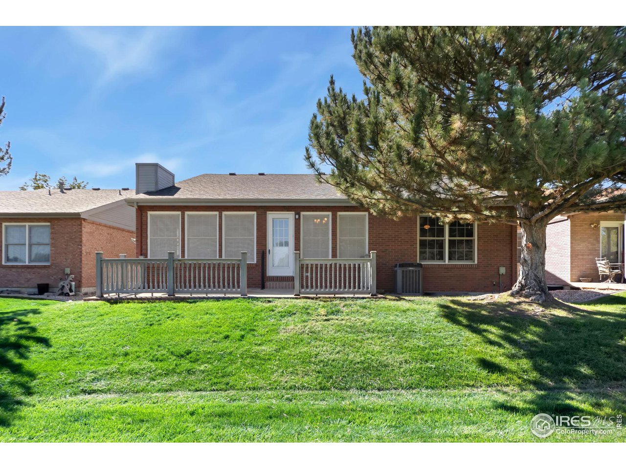 5742 Wingfoot Dr