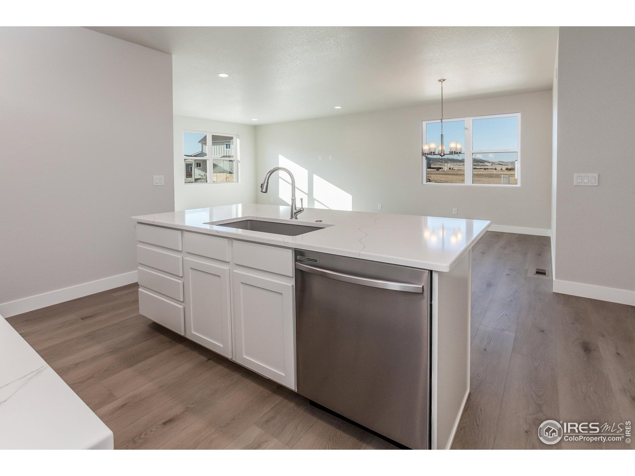 4795 Whistler Dr