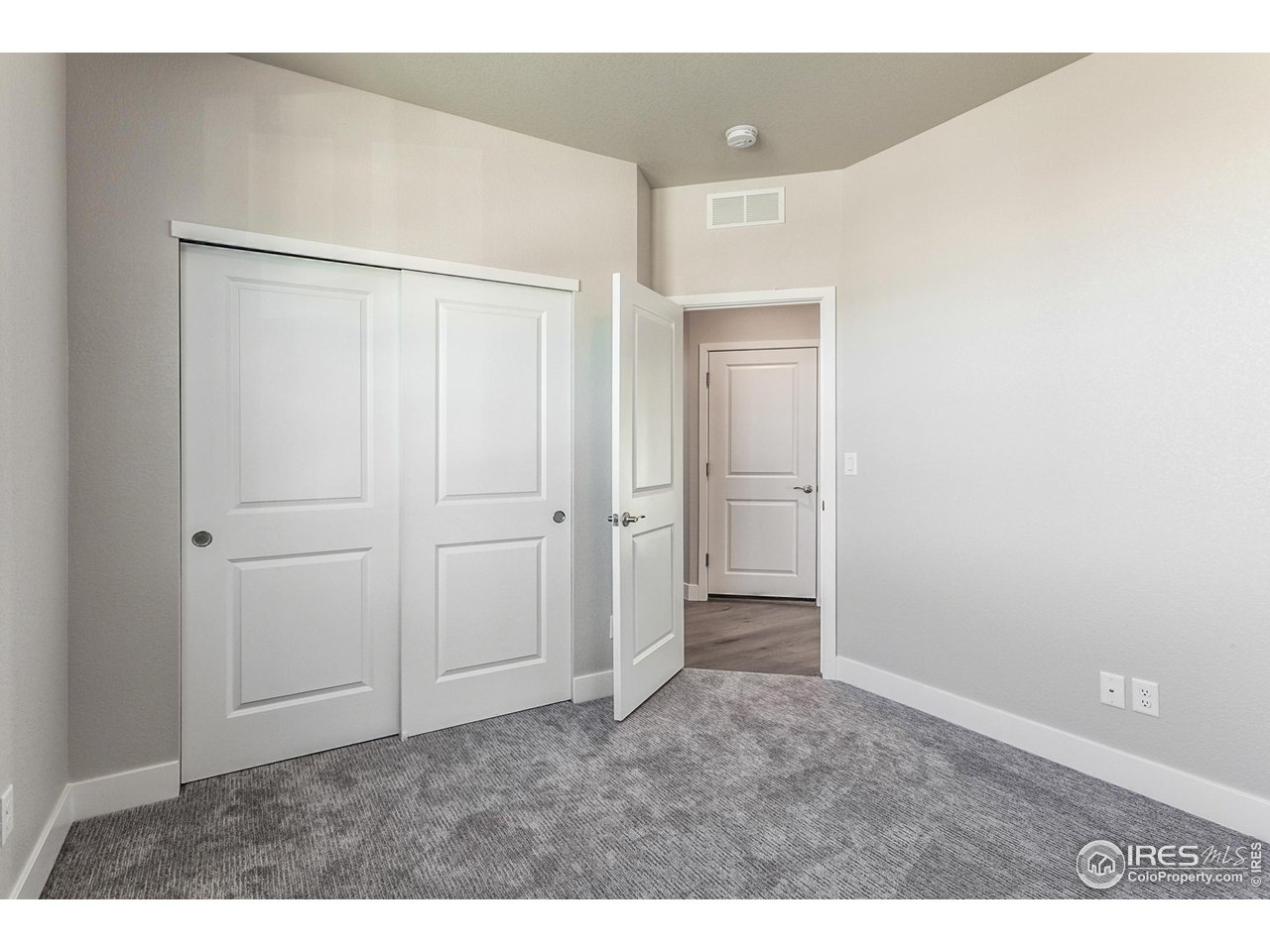4795 Whistler Dr