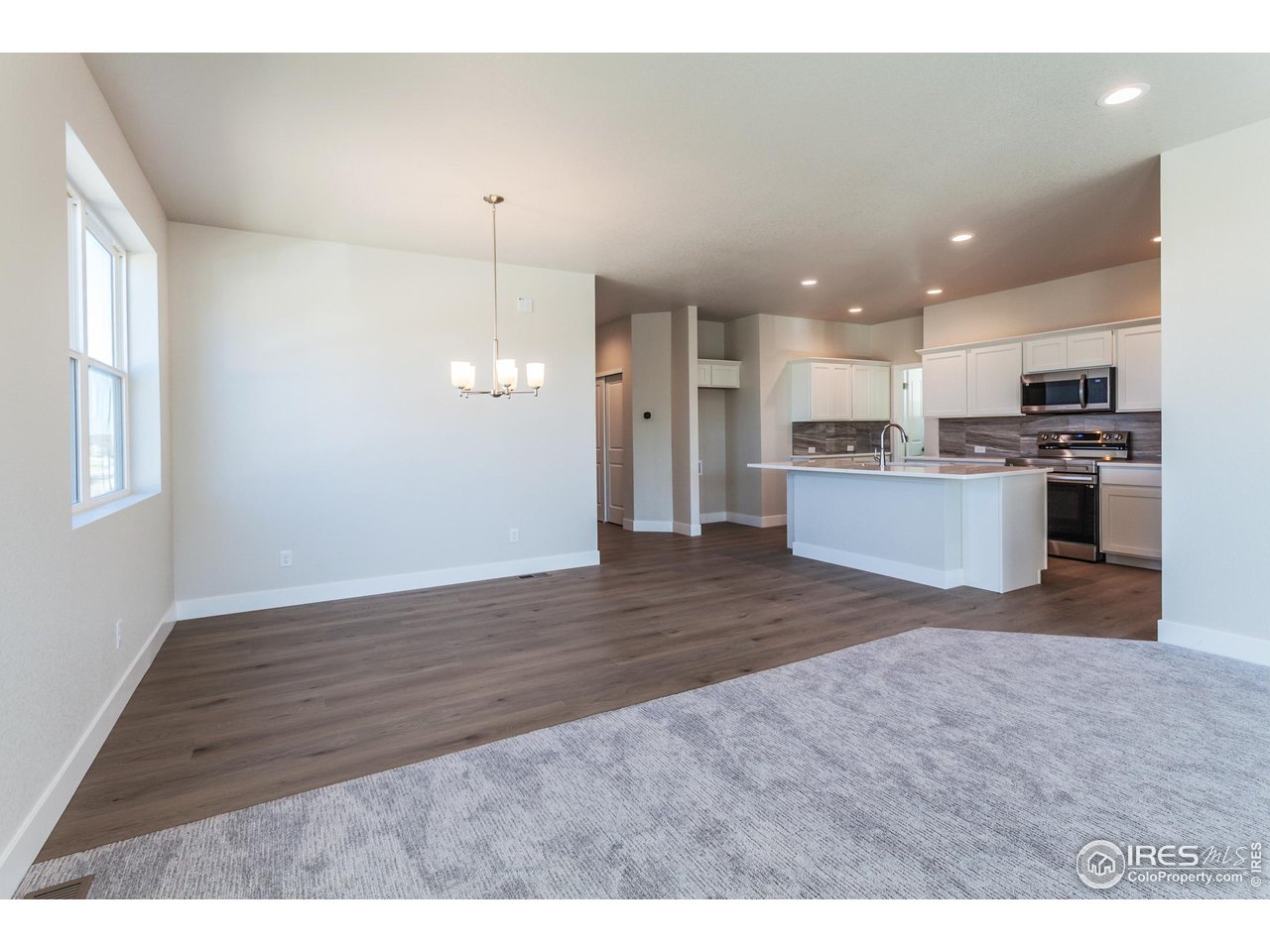 4795 Whistler Dr