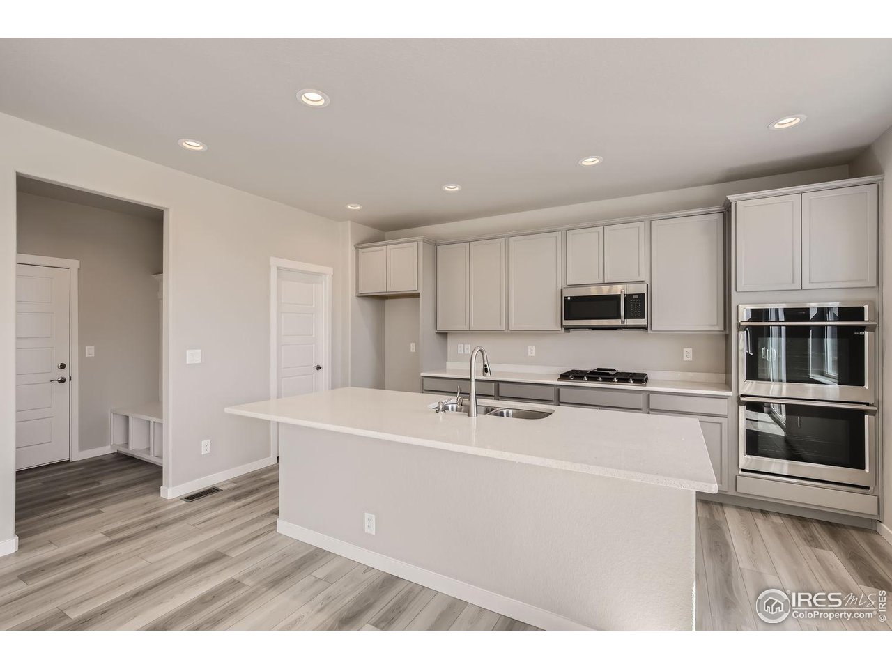 864 Forest Canyon Rd
