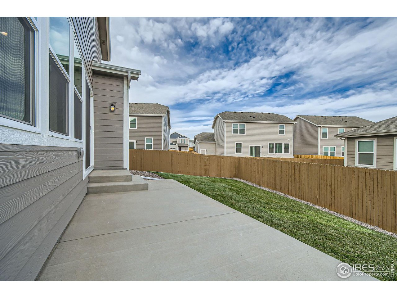 186 Bird Way