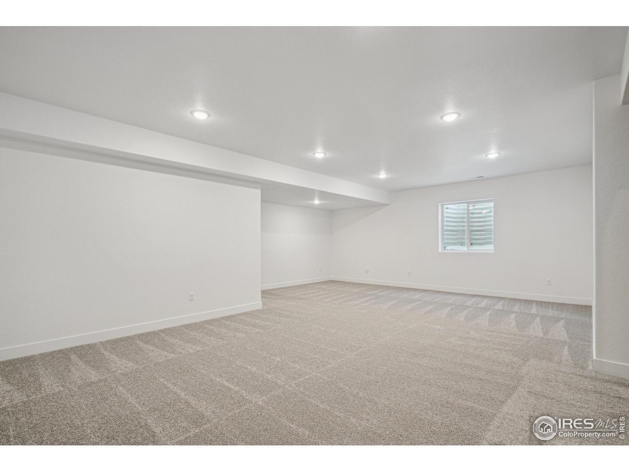 6312 Elk Pass Ln