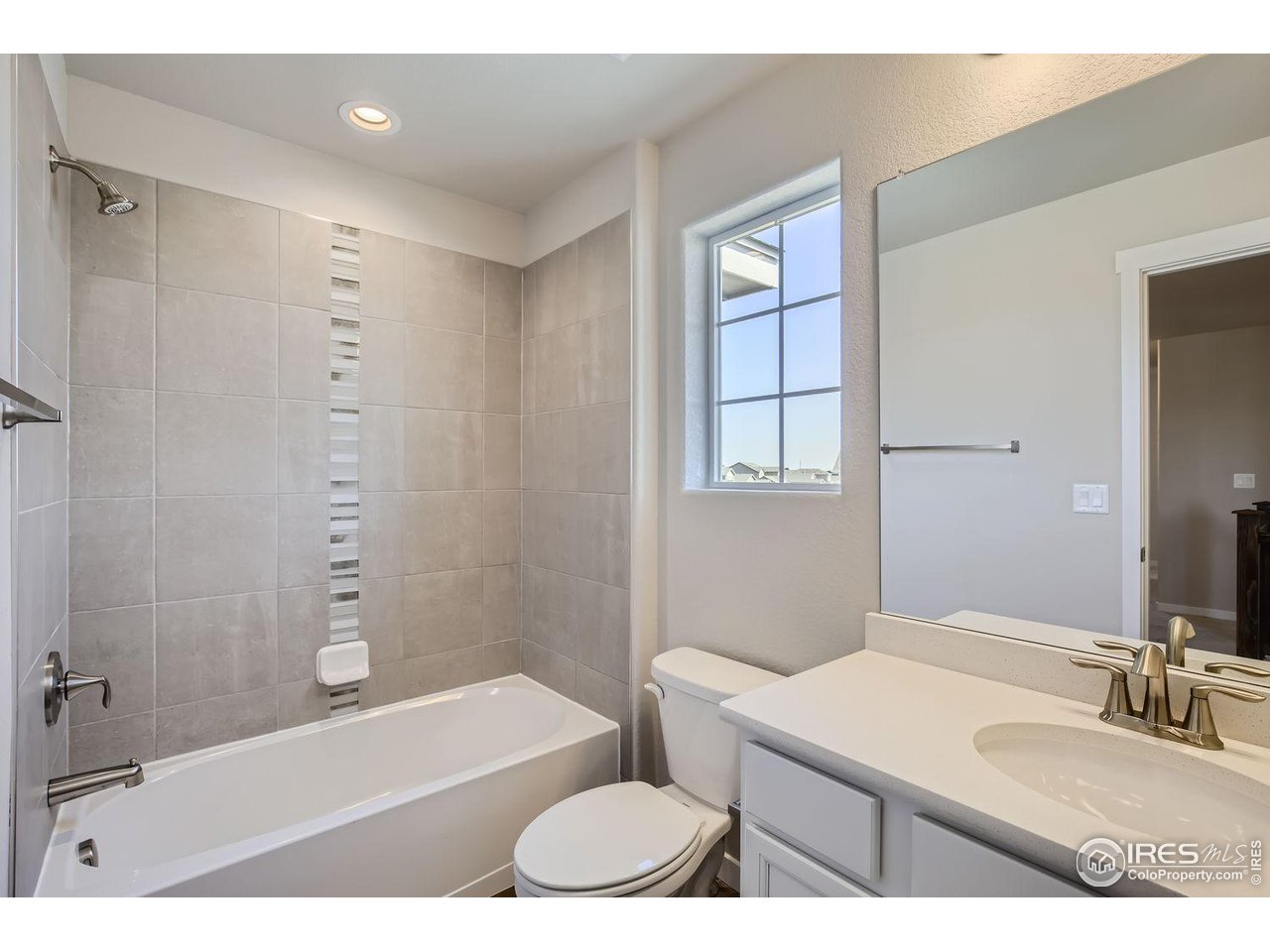 856 Forest Canyon Rd