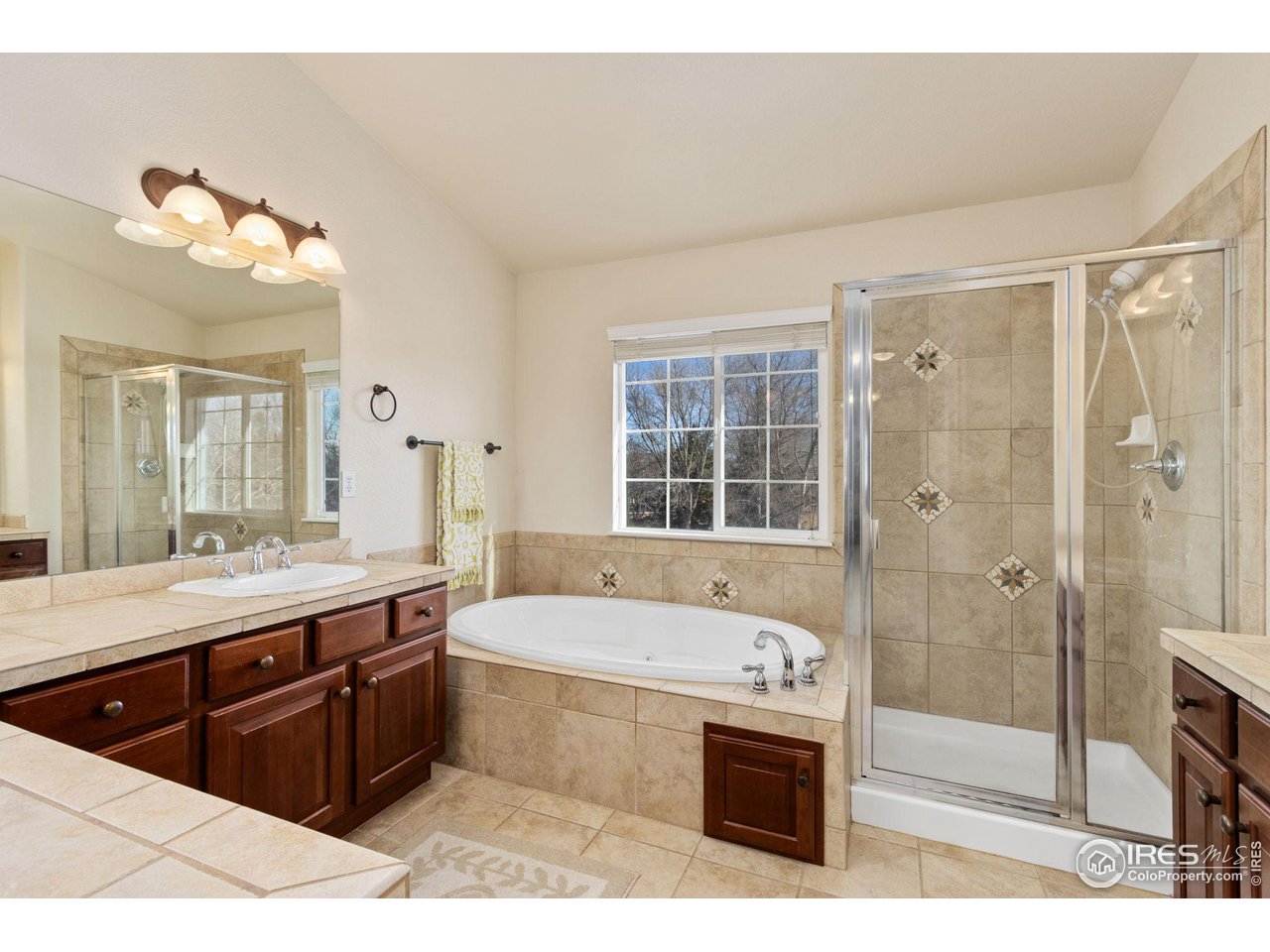 5309 Cinquefoil Ln