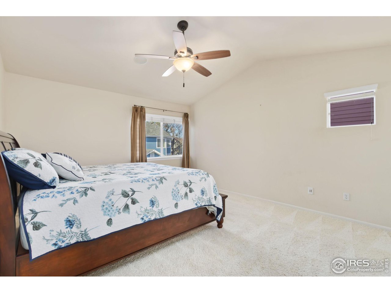 5309 Cinquefoil Ln