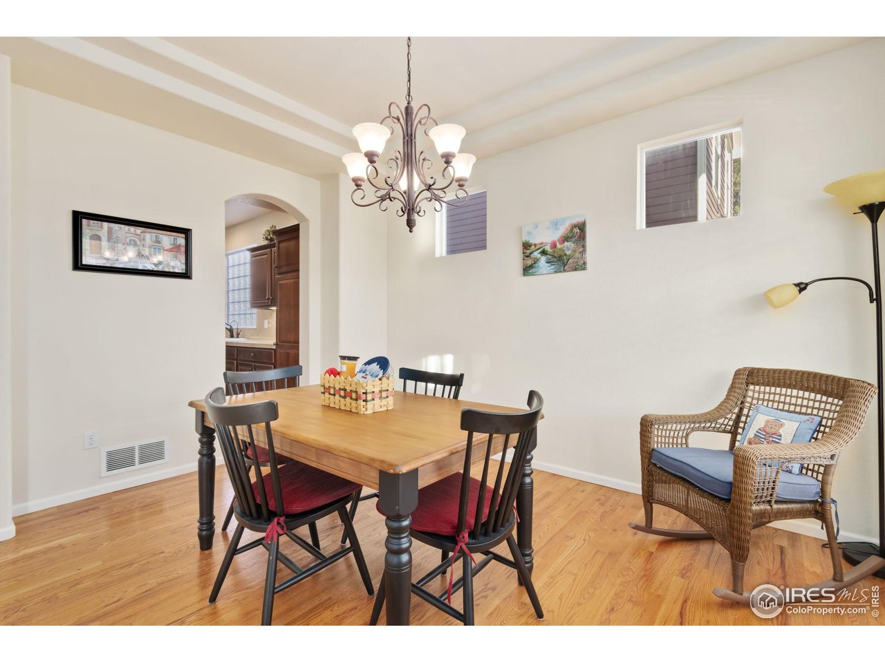 5309 Cinquefoil Ln