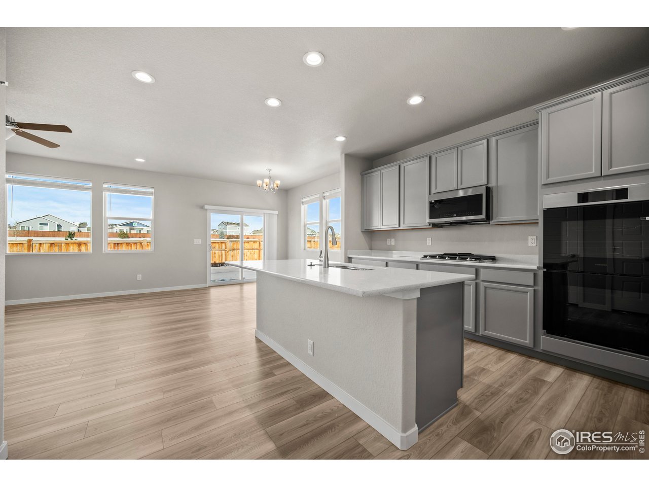 869 Forest Canyon Rd