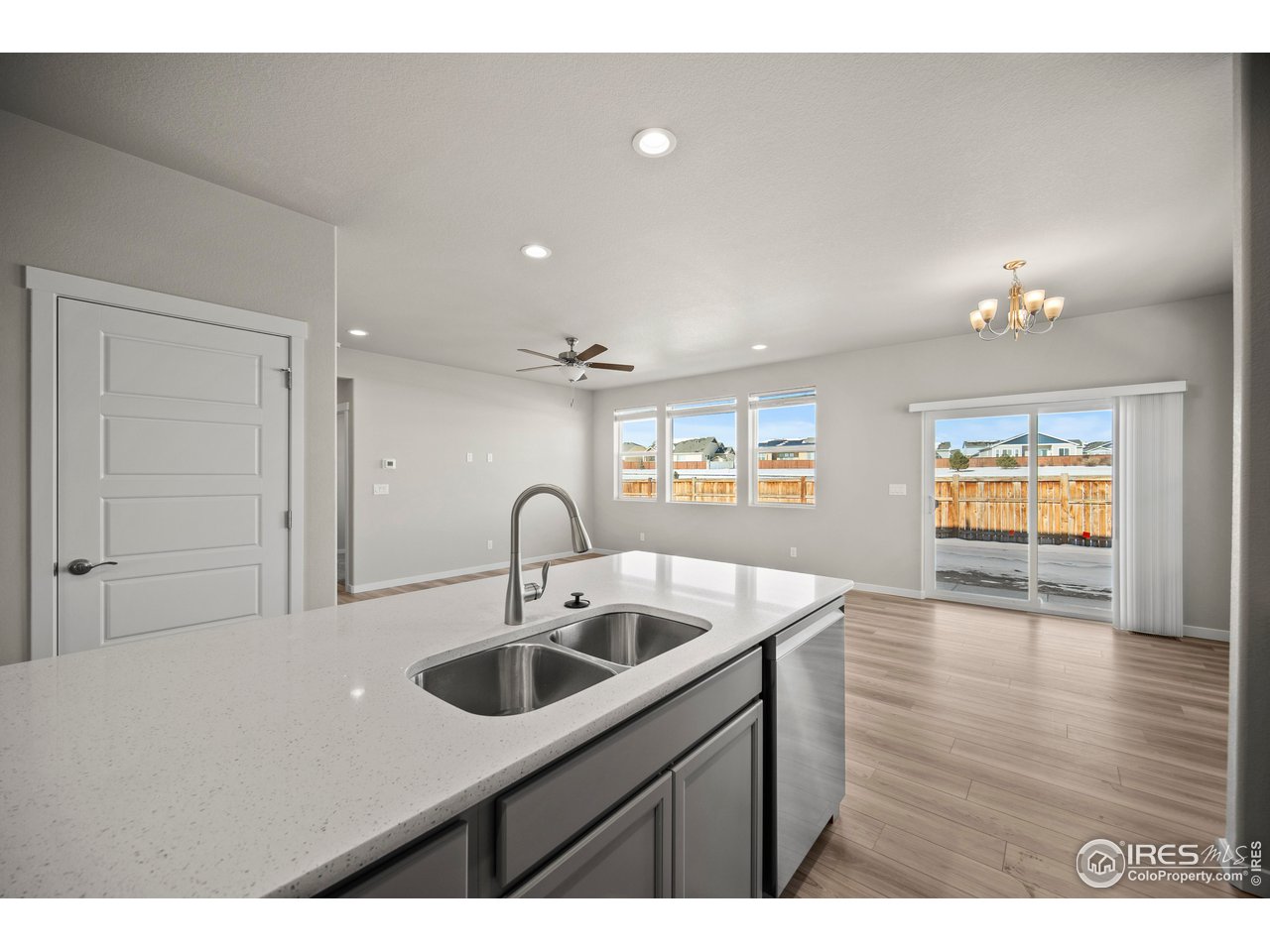 869 Forest Canyon Rd