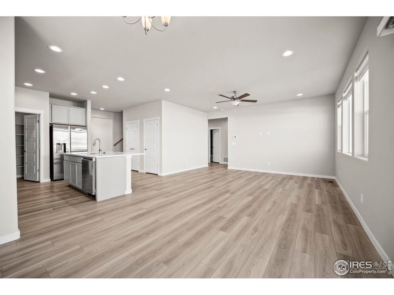 869 Forest Canyon Rd