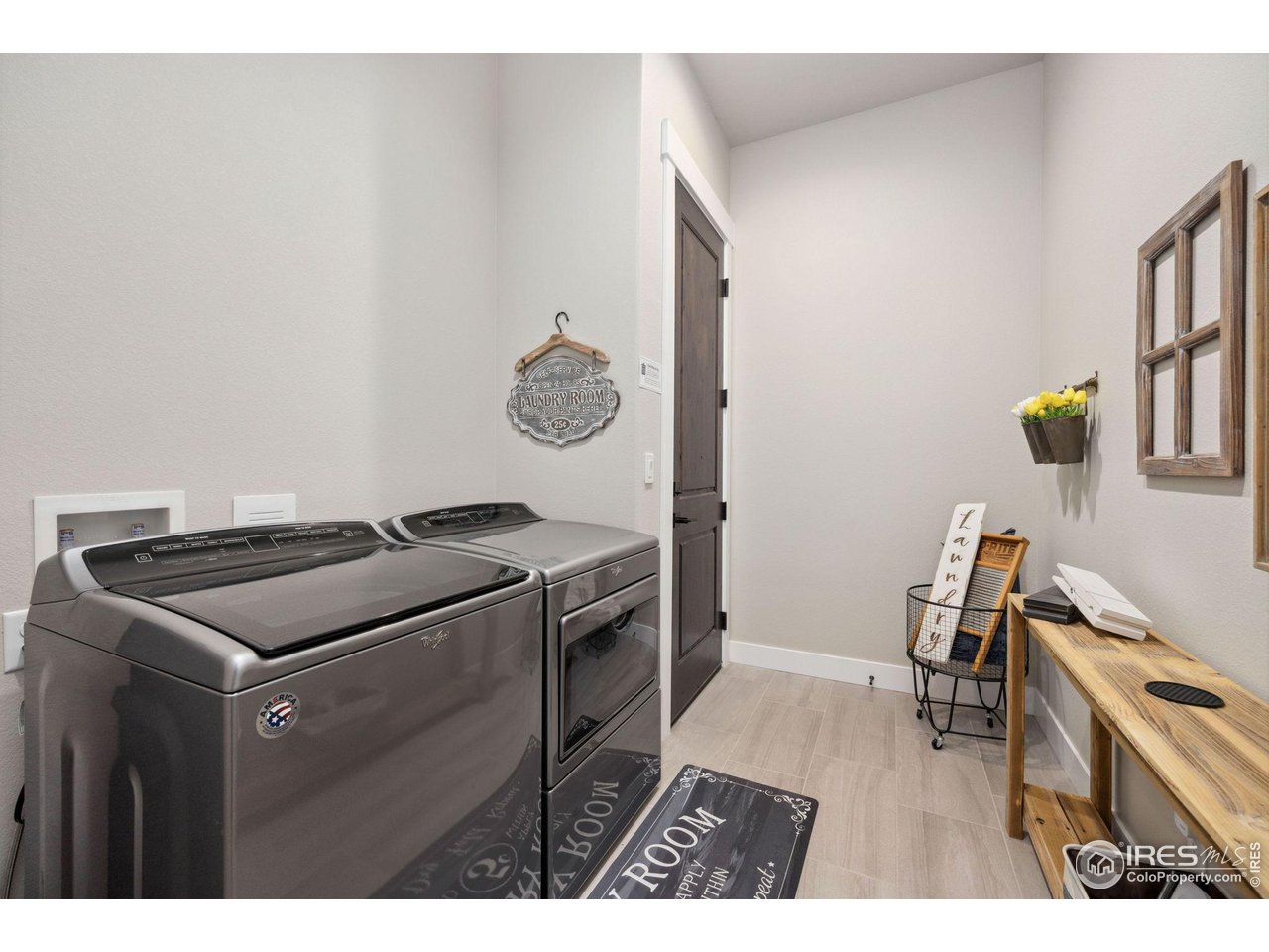 3062 Lake Verna Dr