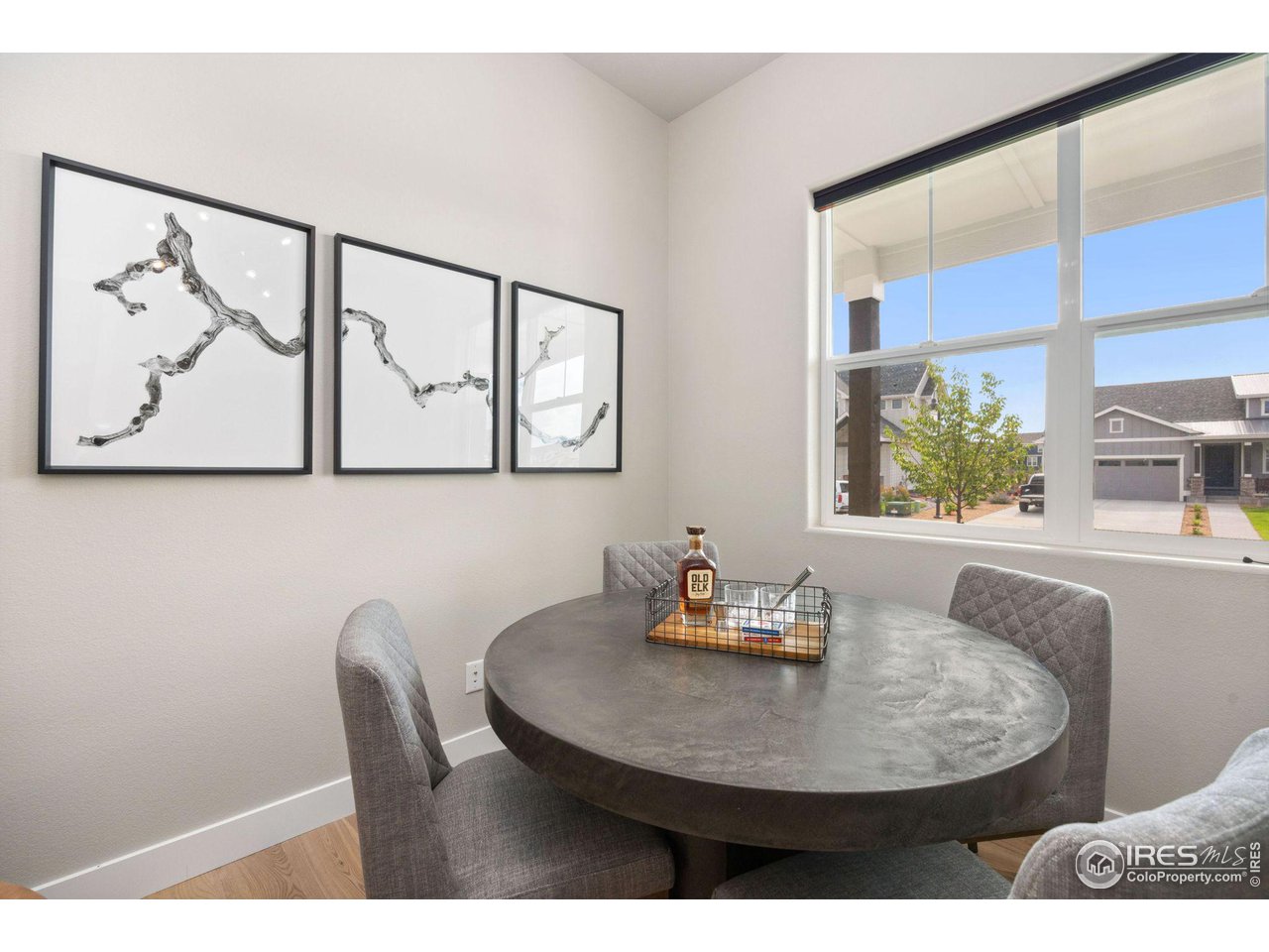 3062 Lake Verna Dr