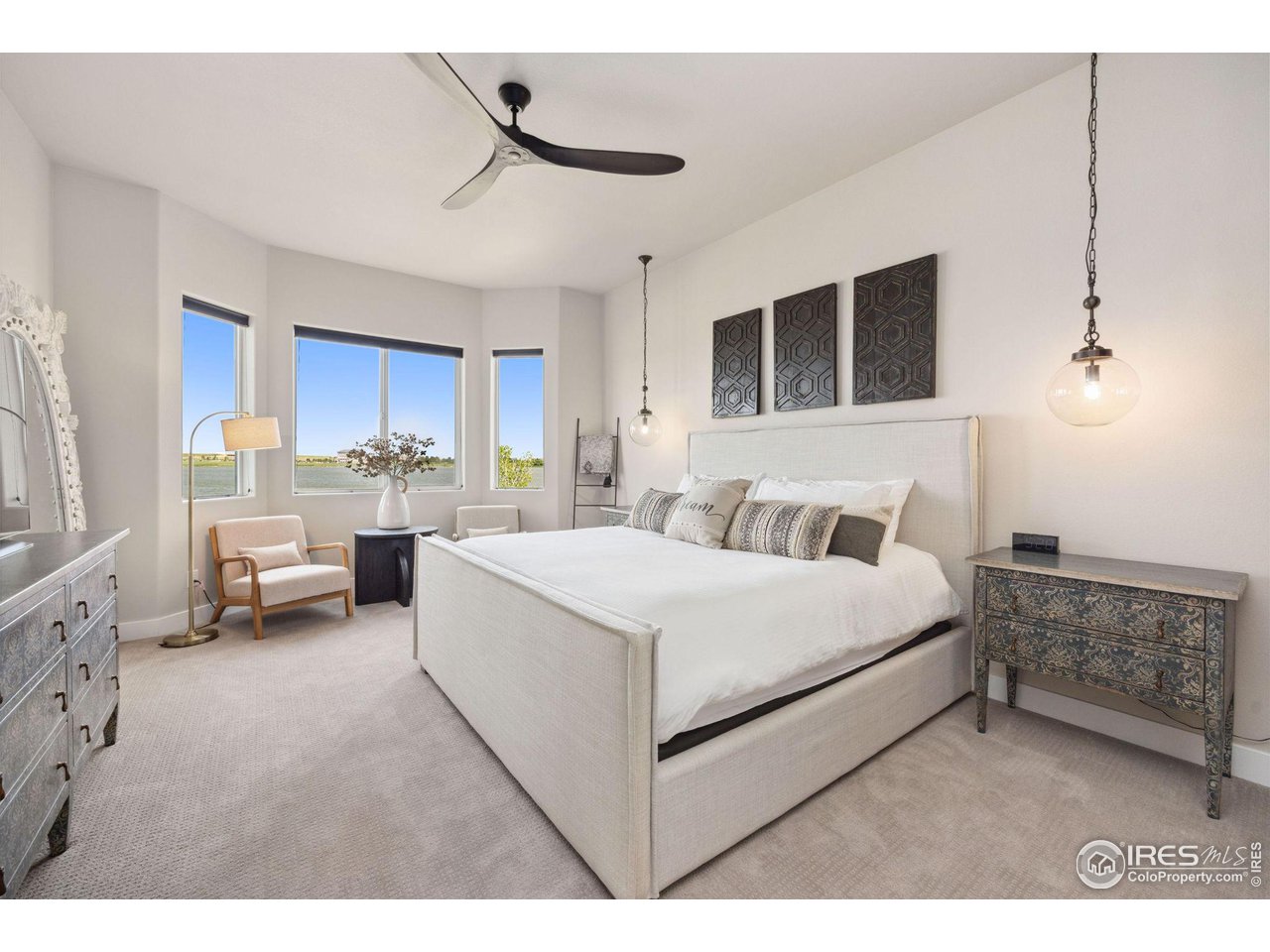3062 Lake Verna Dr